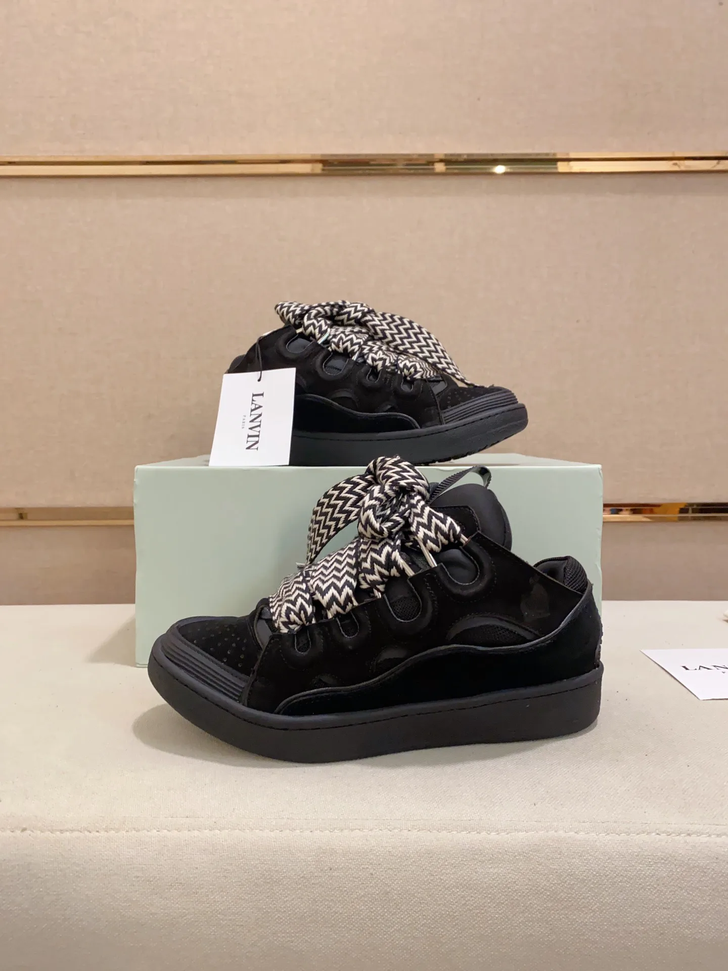 Women's Sneakers LANVIN 17955127