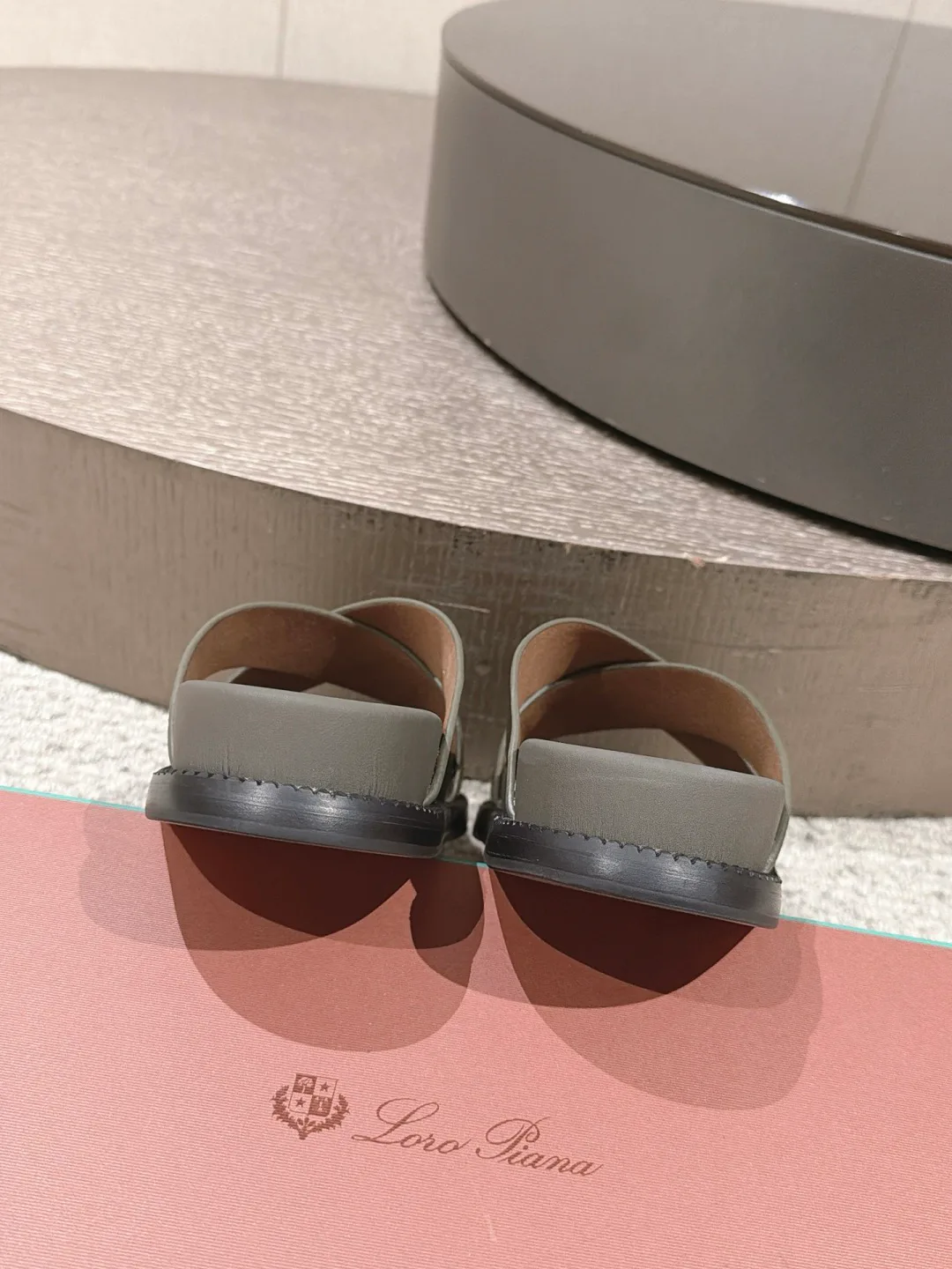 Men's Flip-Flops LORO PIANA 17688129