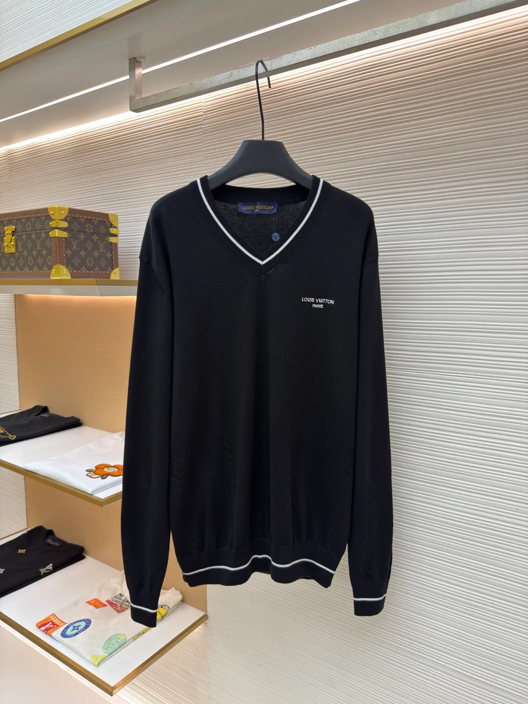 Men's Jumpers And Sweaters LOUIS VUITTON 18514003