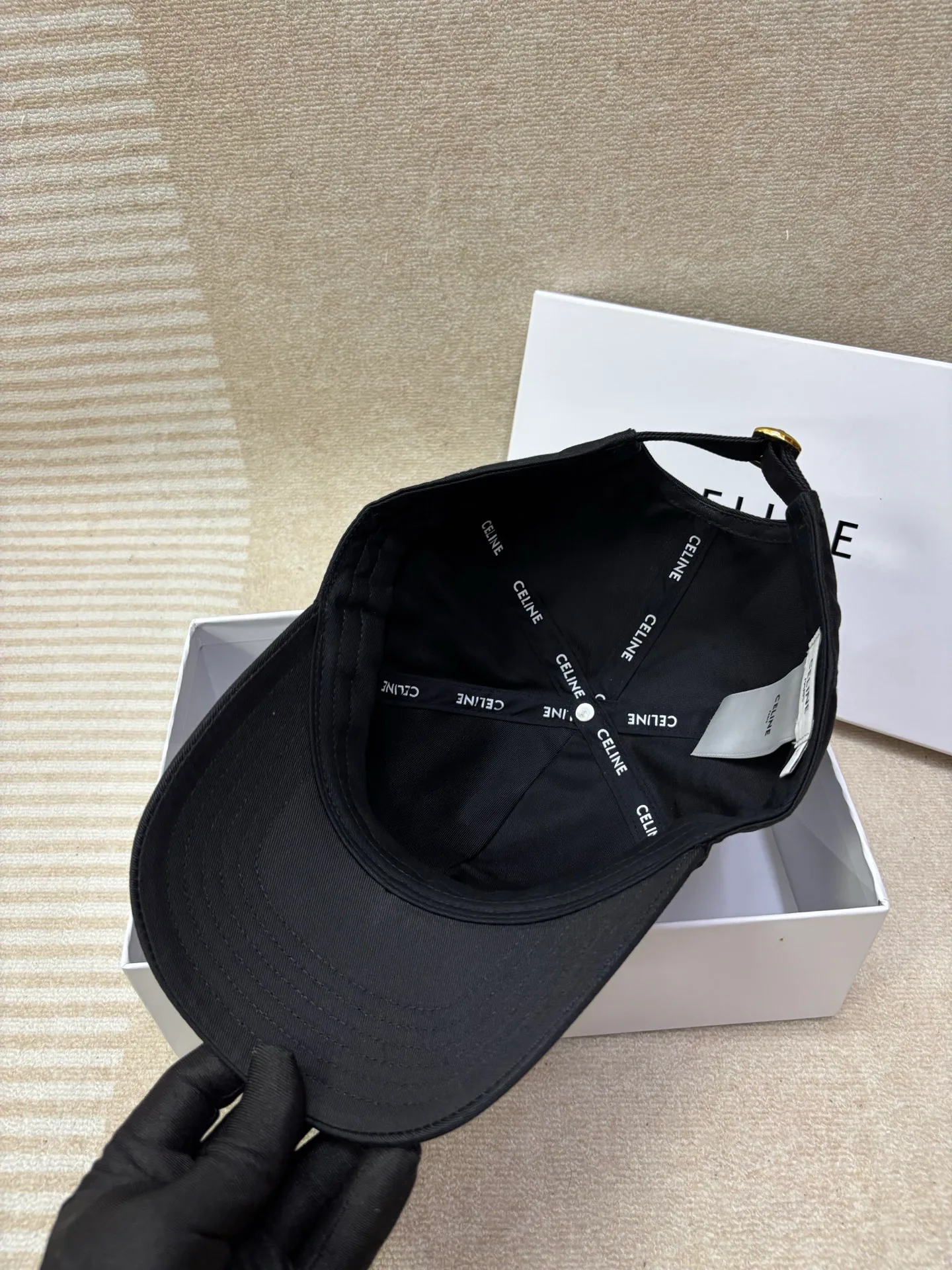 Hats CELINE 17230414