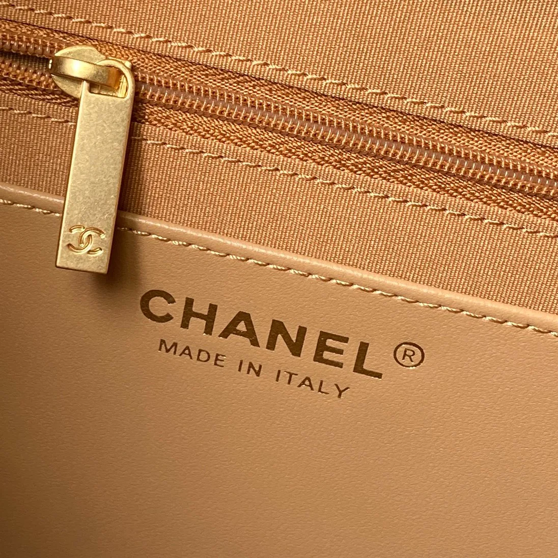 Women's Classic Handbags CHANEL 18207743