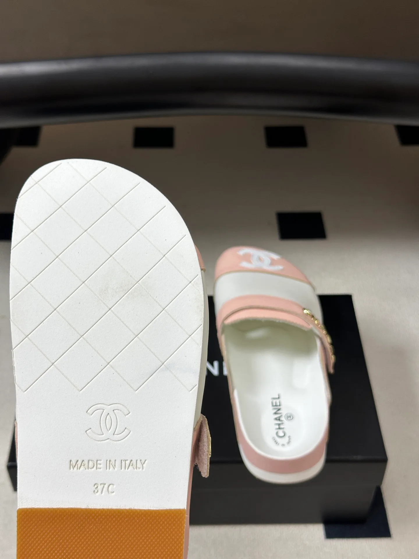 Women's Mules And Clogs CHANEL 17830297