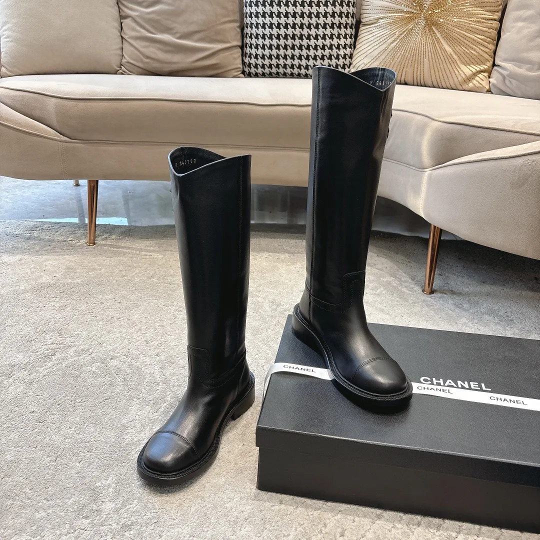 Women's Boots CHANEL 18154619