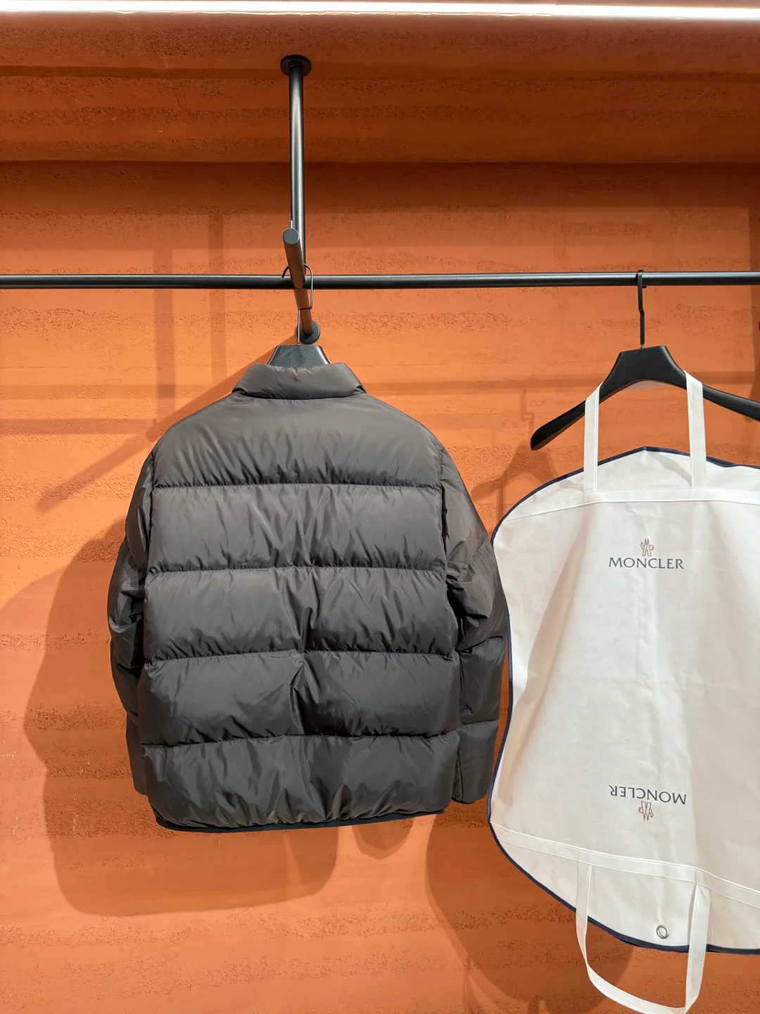 Men's Jackets And Down Jackets MONCLER 18387786