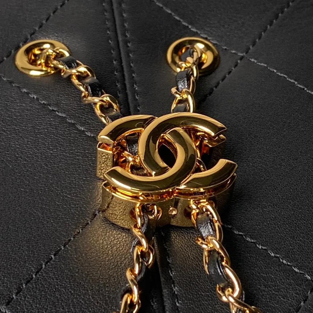 Women's Classic Handbags CHANEL 17615430