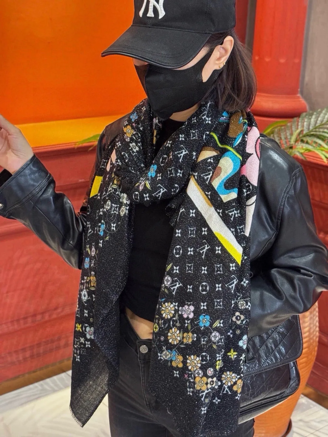 Scarves LOUIS VUITTON 18322184