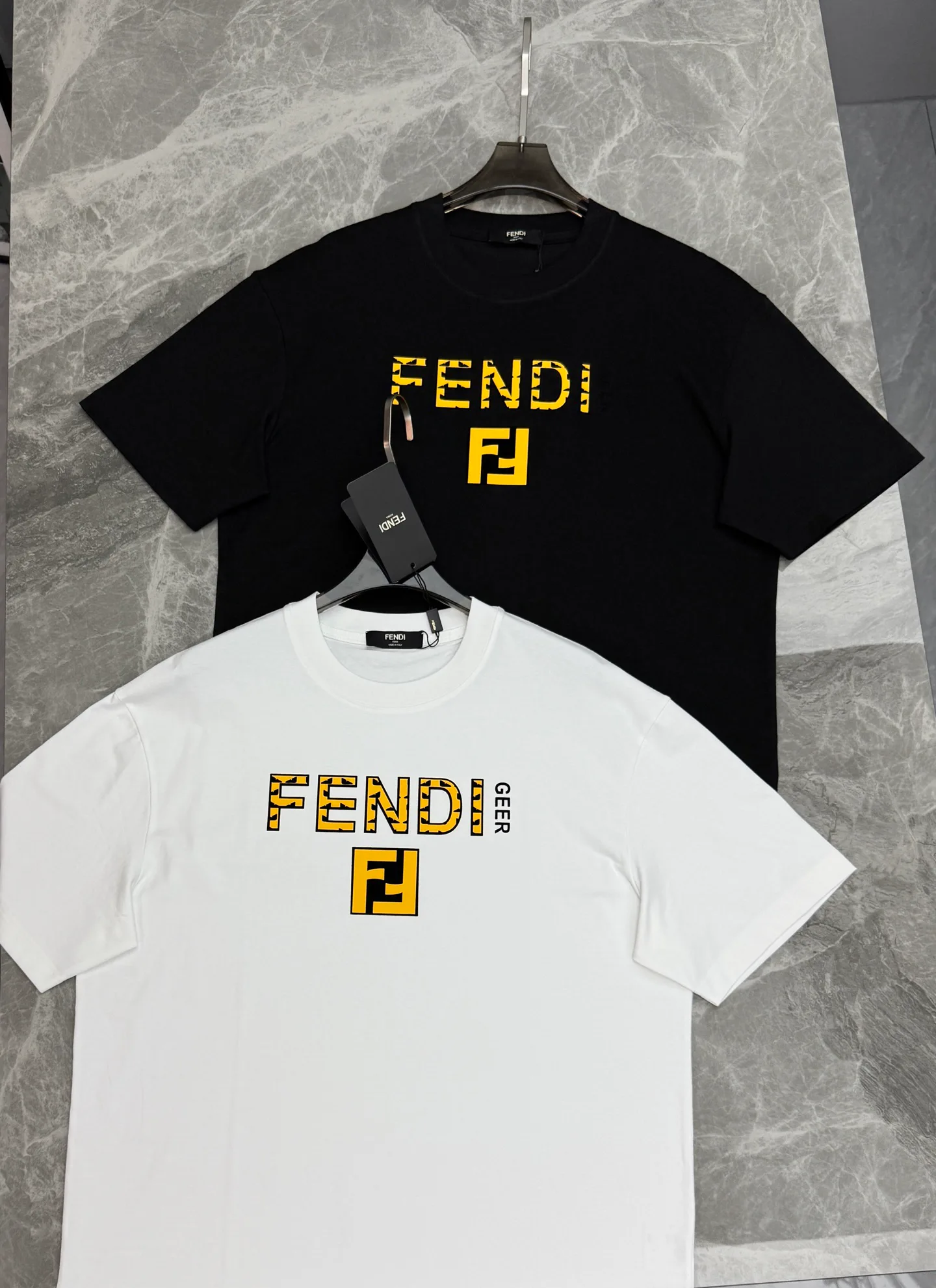 Men's T-Shirts FENDI 17333104