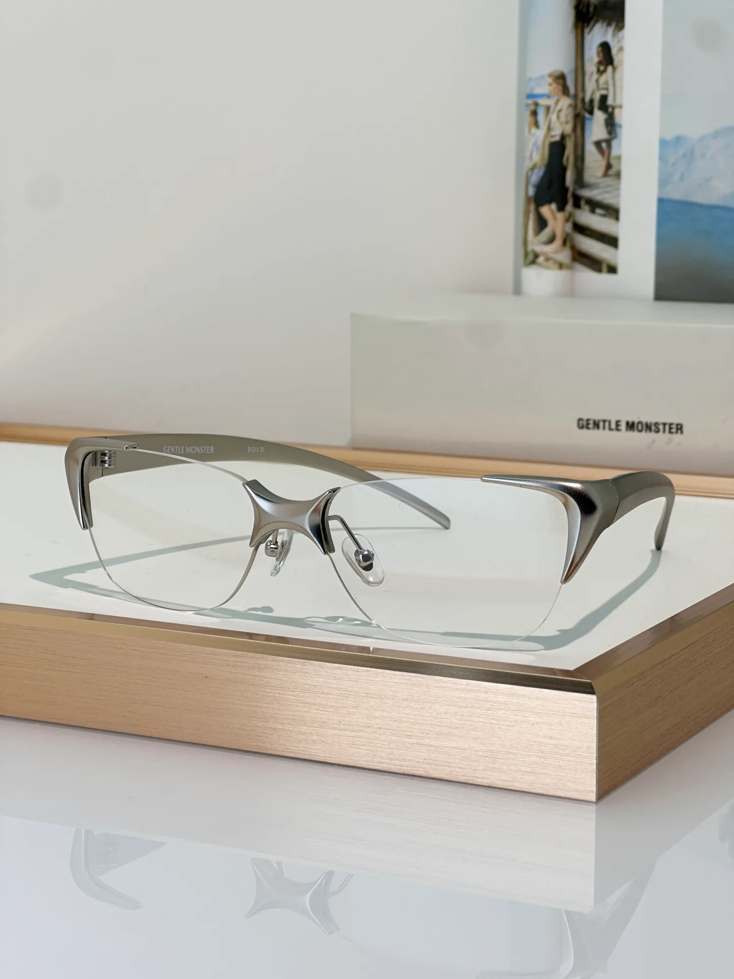 Glasses GENTLE MONSTER 18239213