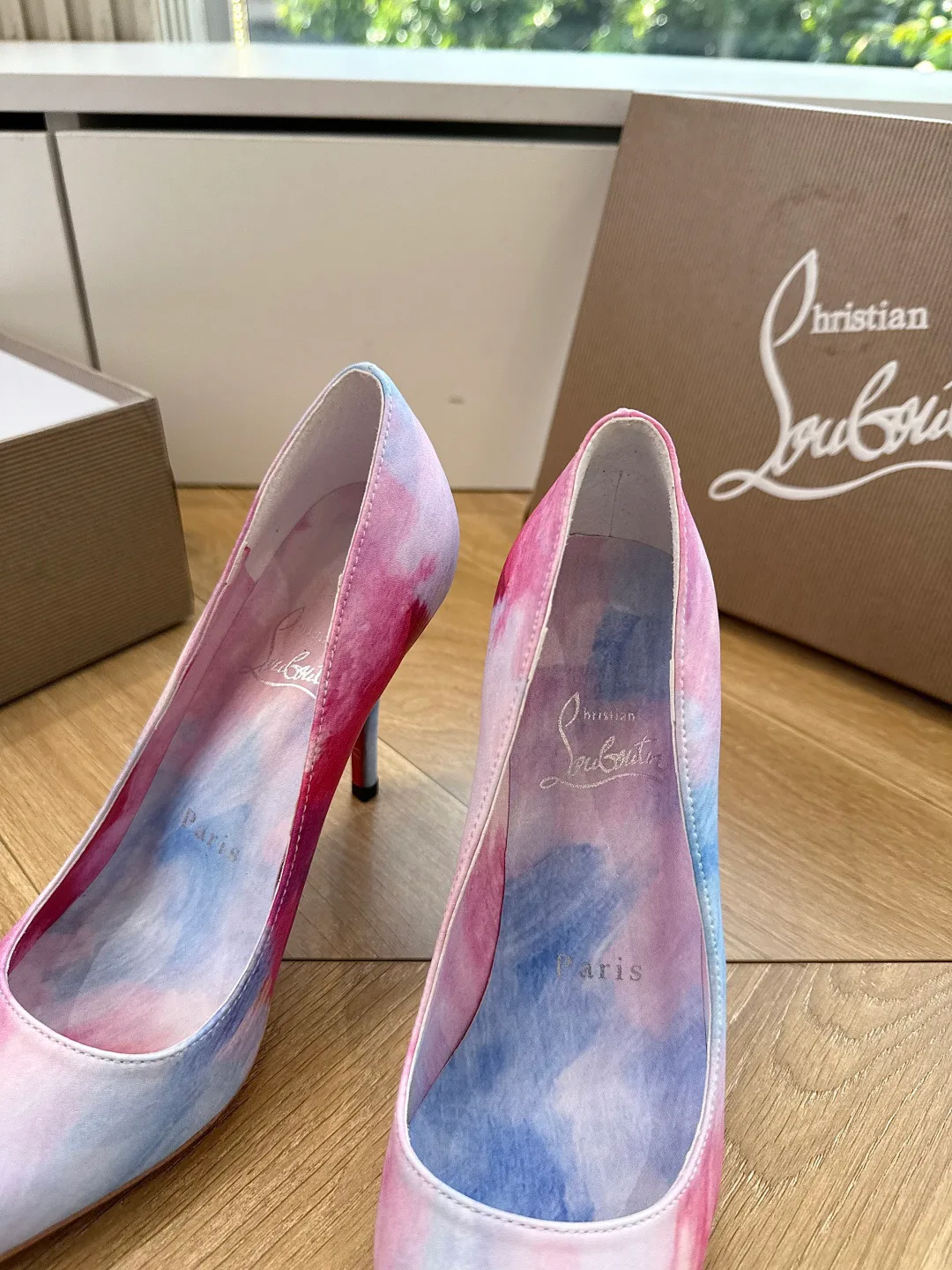 Women's Heels CHRISTIAN LOUBOUTIN 17480775