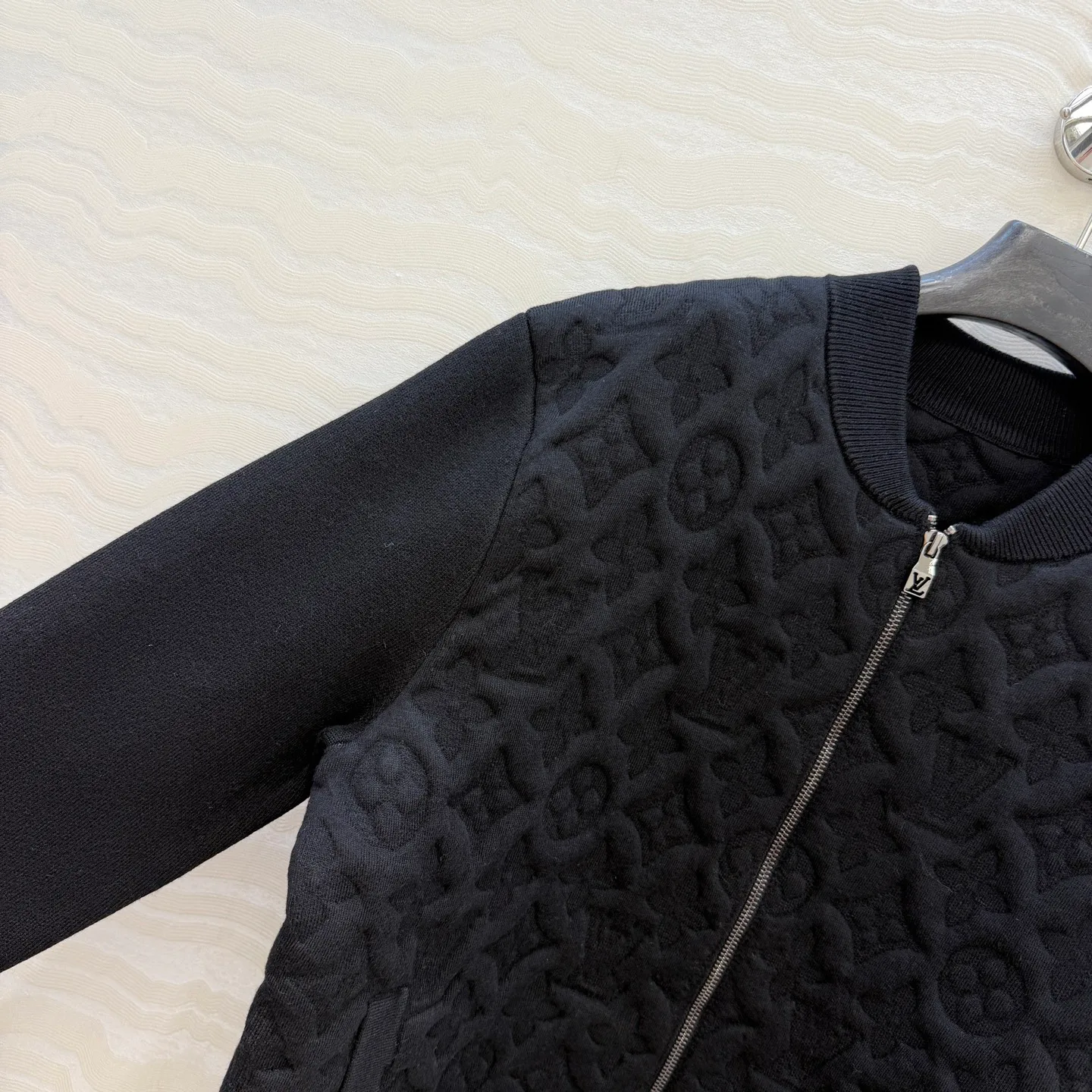 Women's Jackets And Down Jackets LOUIS VUITTON 18439432
