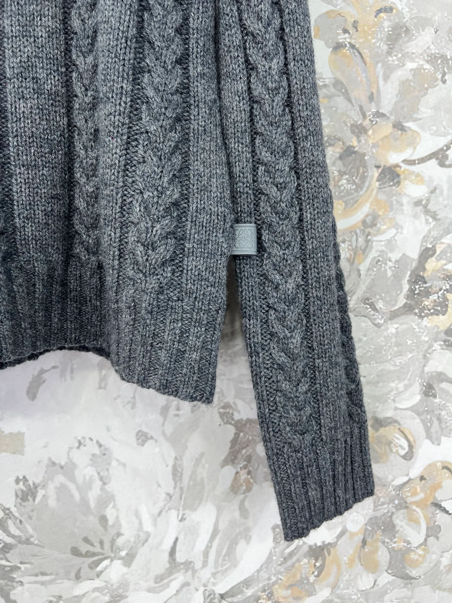 Women's Jumpers And Sweaters LOEWE 18324306