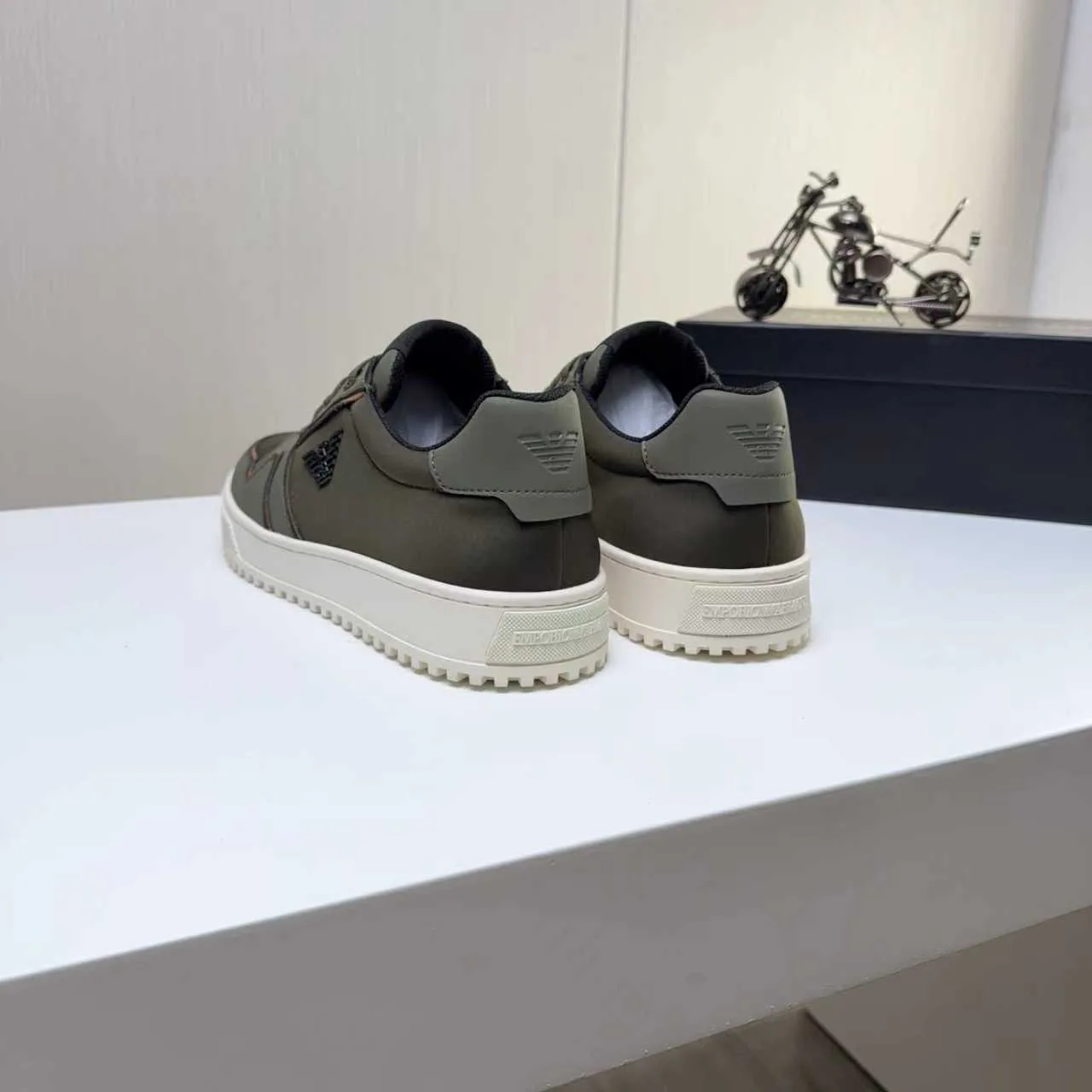 Men's Sneakers ARMANI 16978194