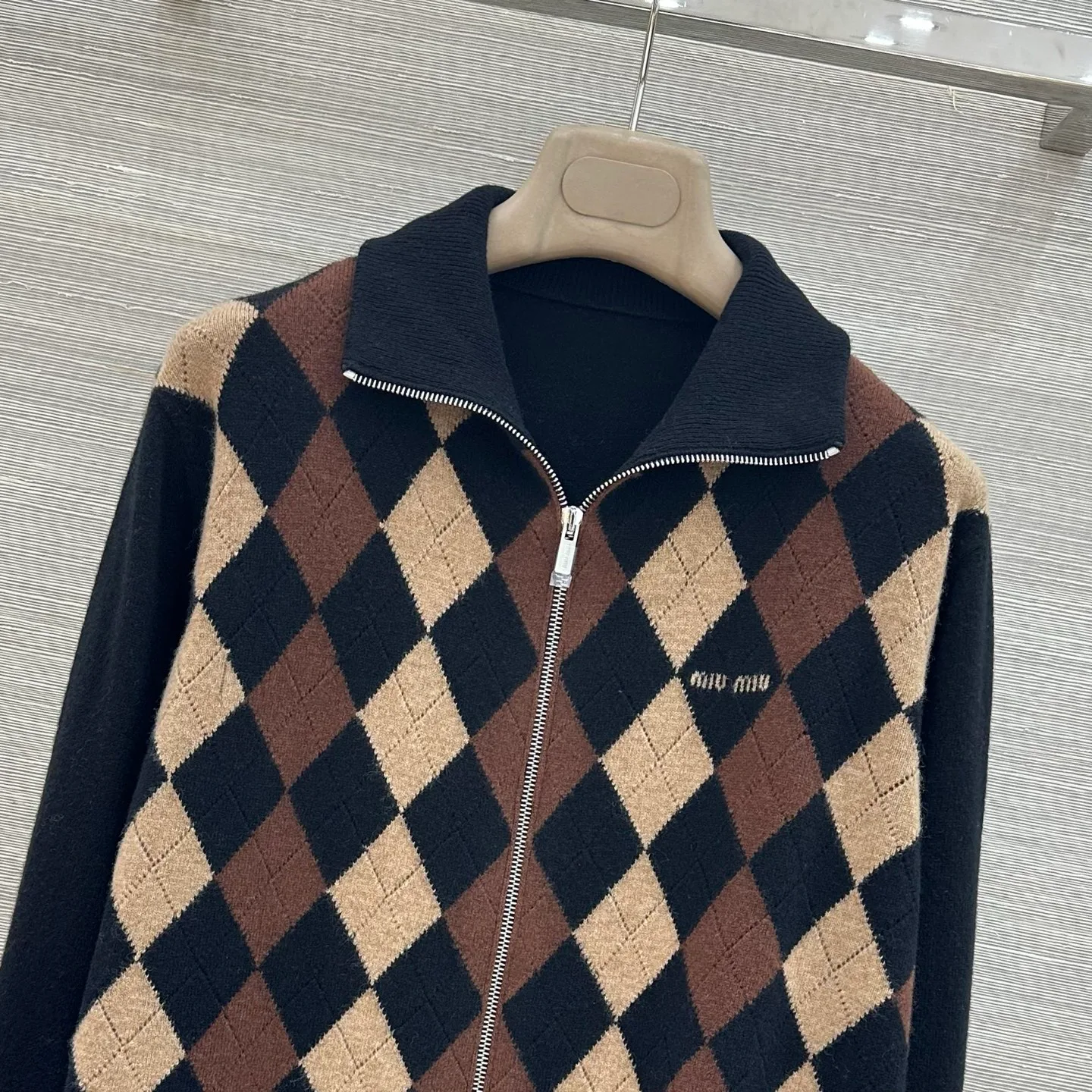 Women's Jumpers And Sweaters MIU MIU 18120010