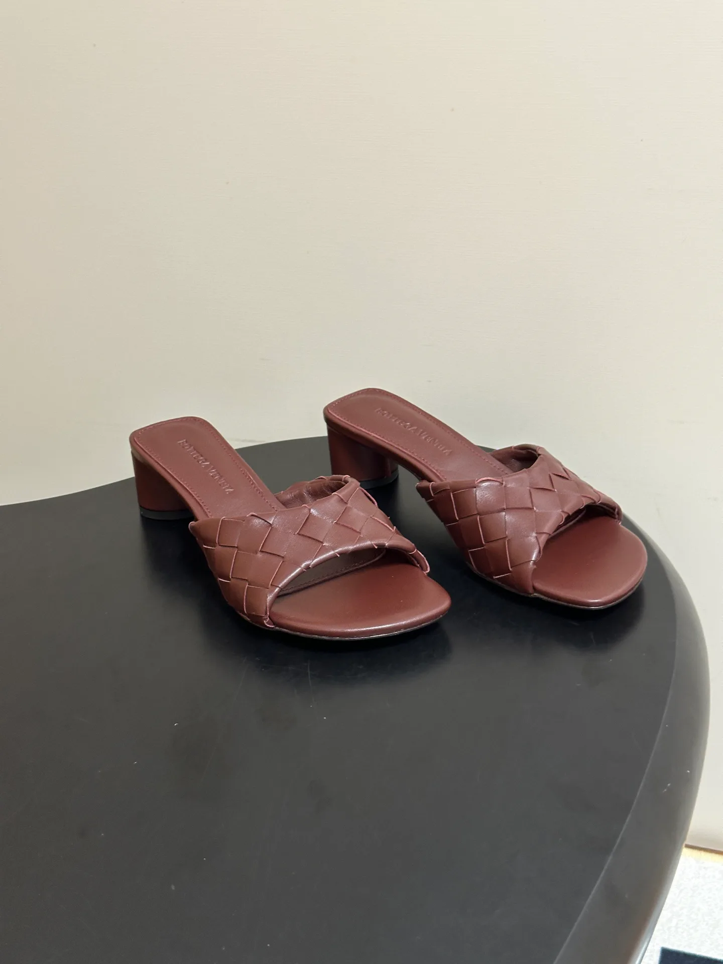 Women's Mules And Clogs BOTTEGA VENETA 17480757