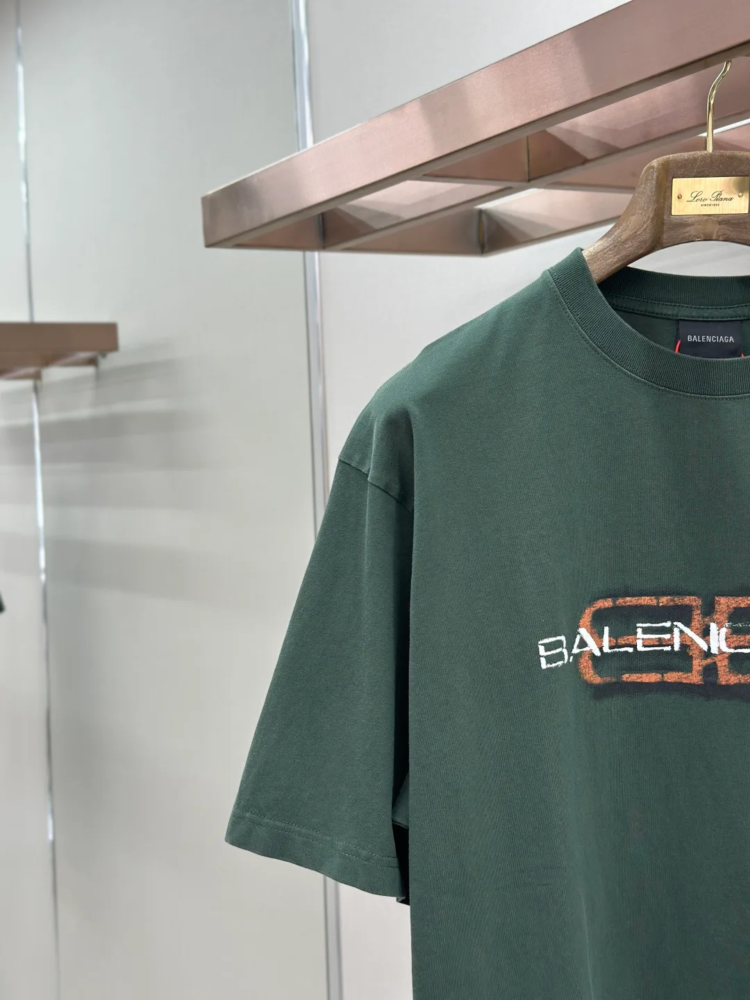 Women's T-Shirts BALENCIAGA 18191118