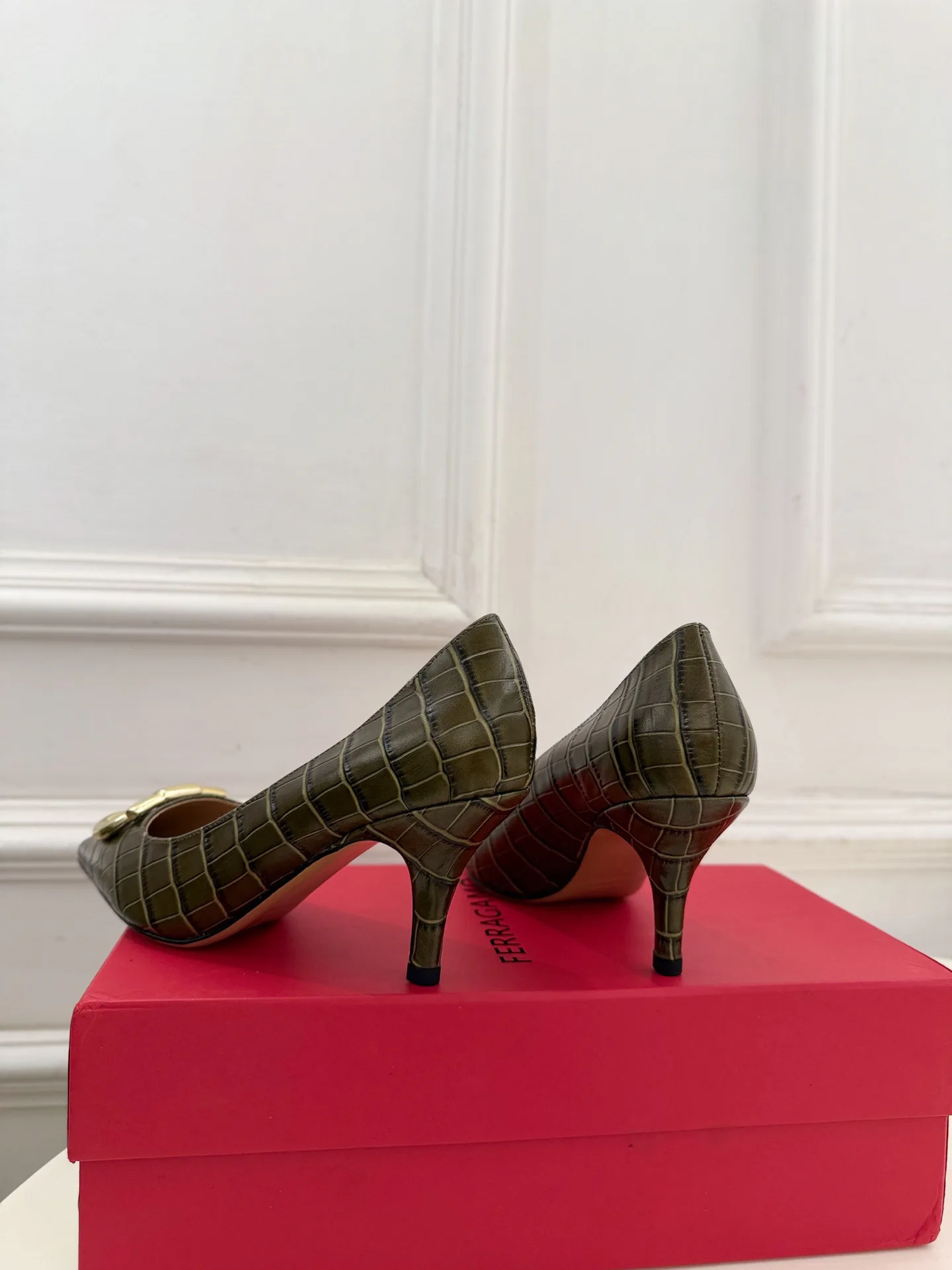 Women's Heels SALVATORE FERRAGAMO 18034097
