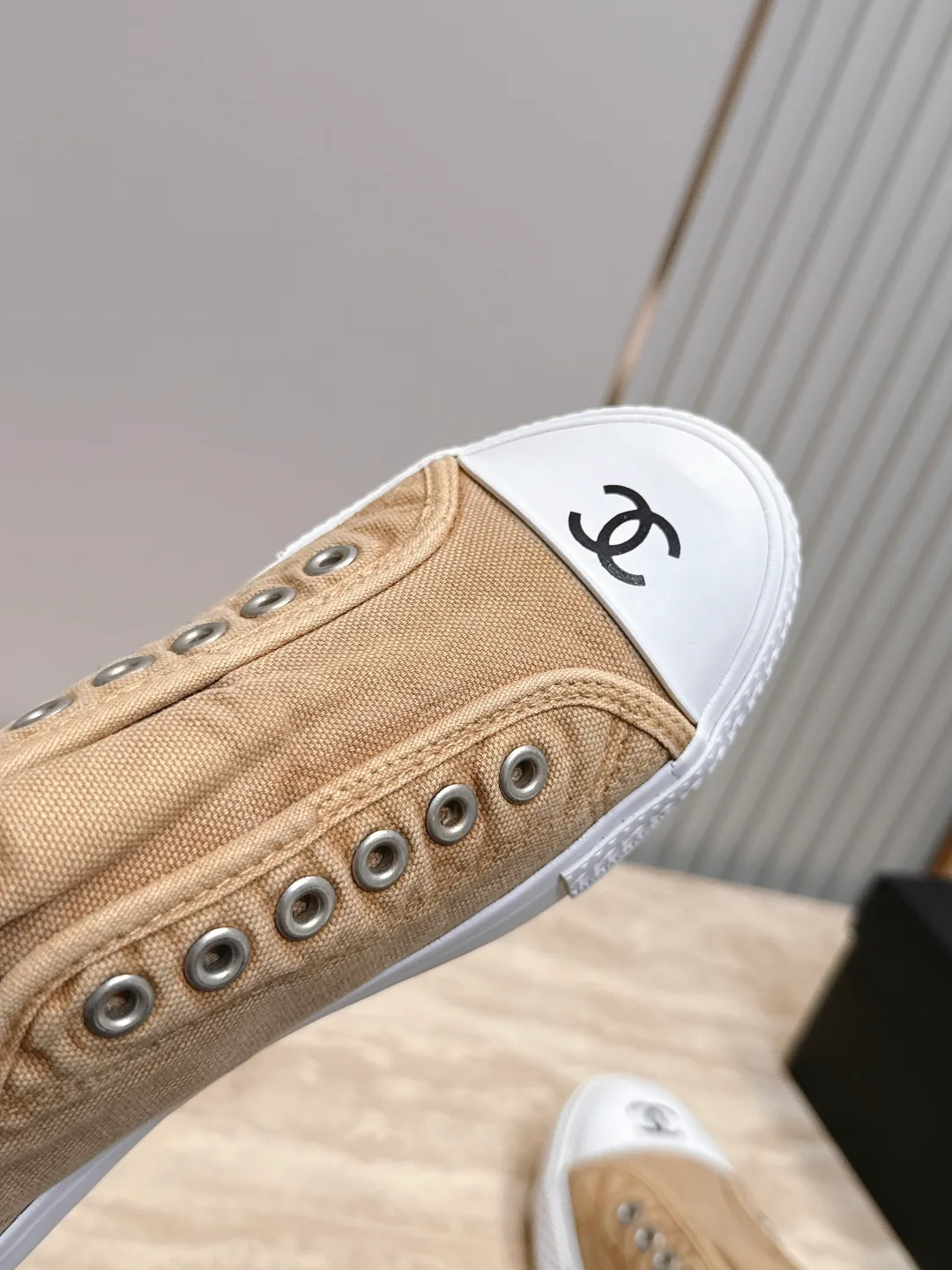 Women's Canvas Shoes CHANEL 18025815