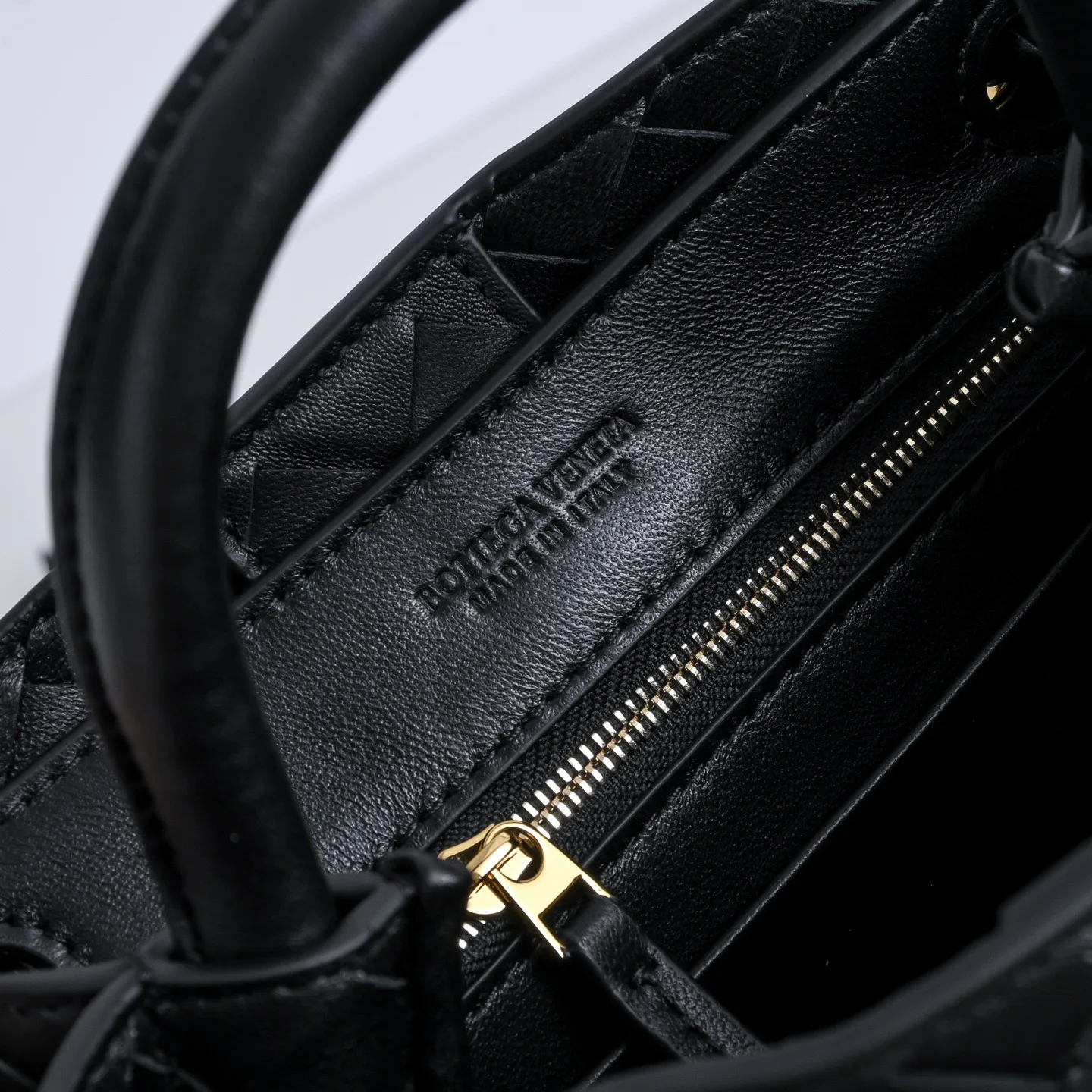 Классические Сумки Женские Bottega Veneta 18566067