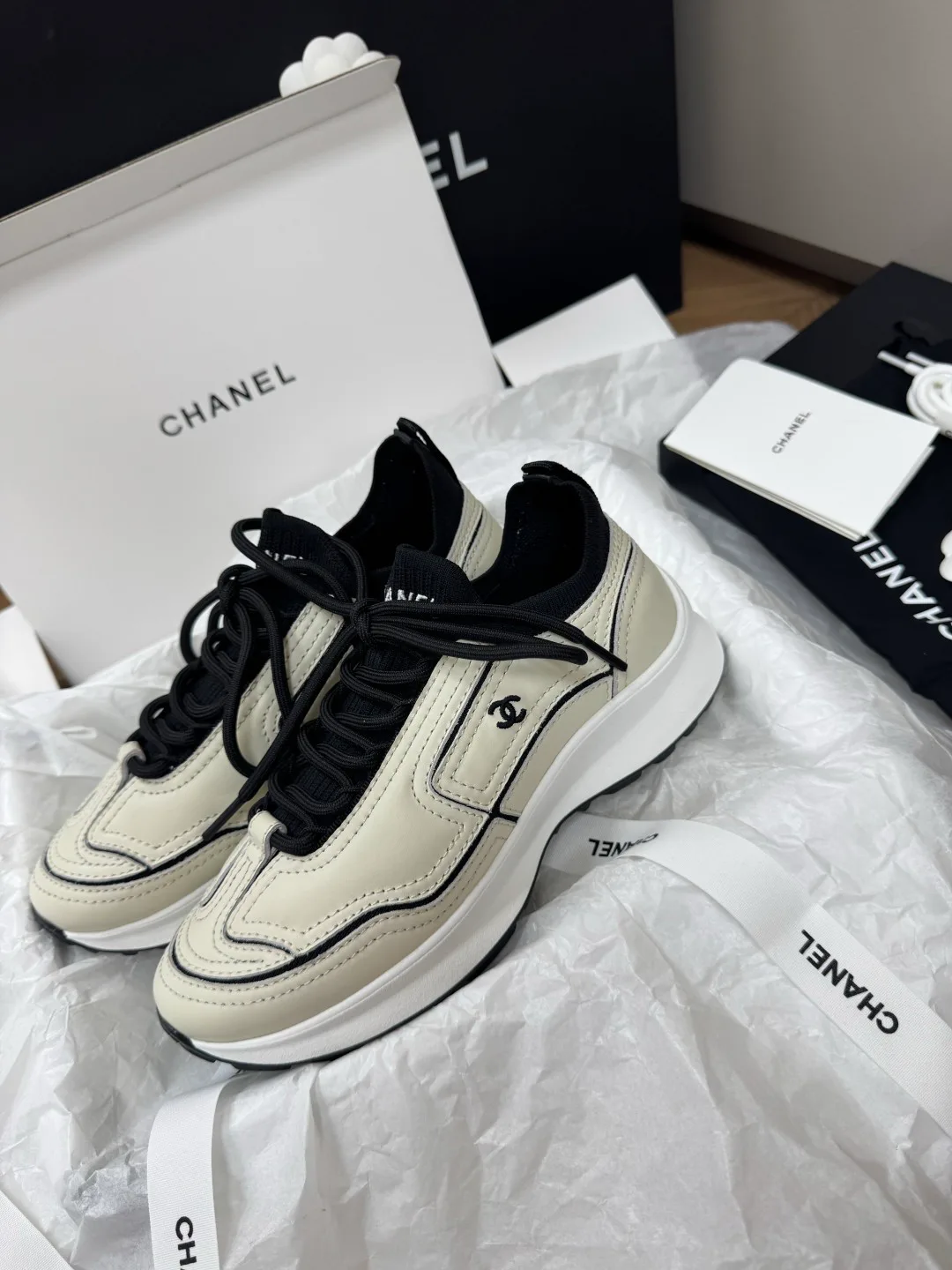 Women's Sneakers CHANEL 17418273