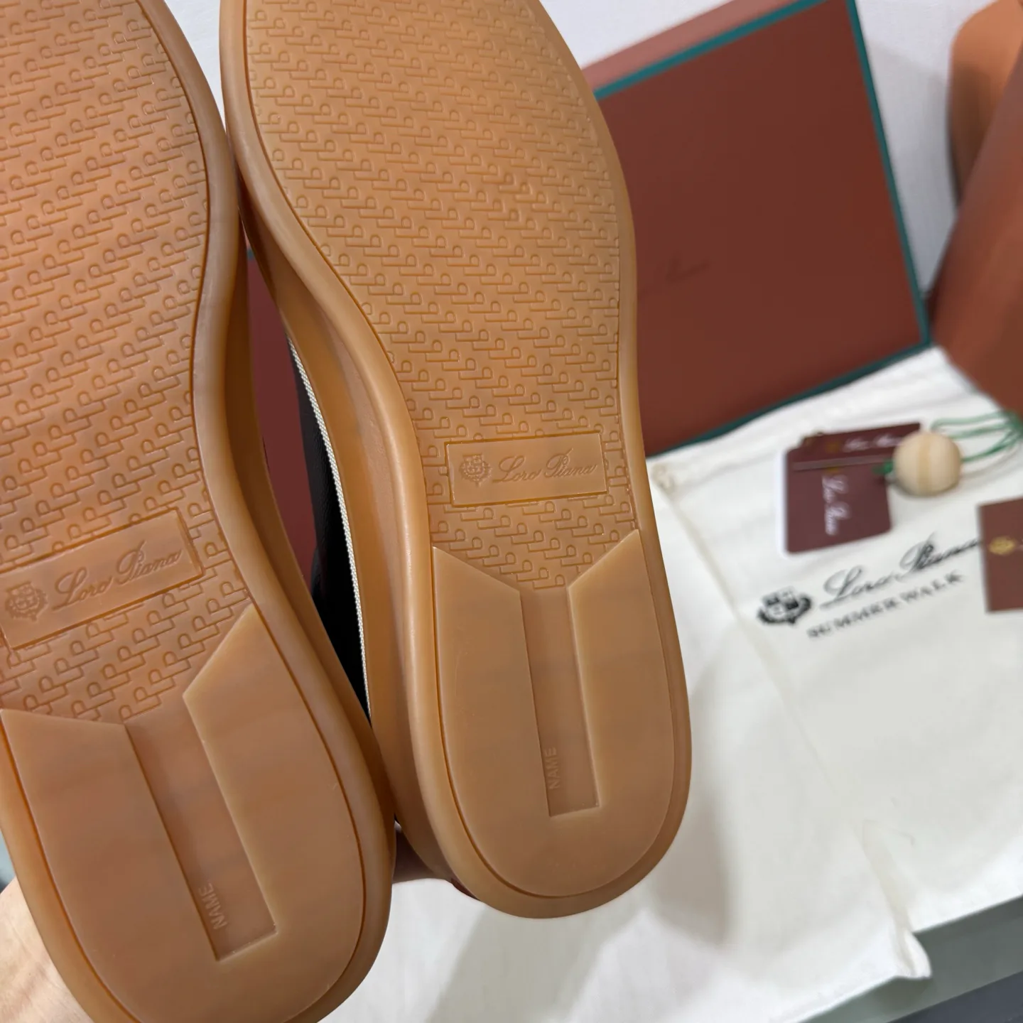 Women's Sneakers LORO PIANA 17955589