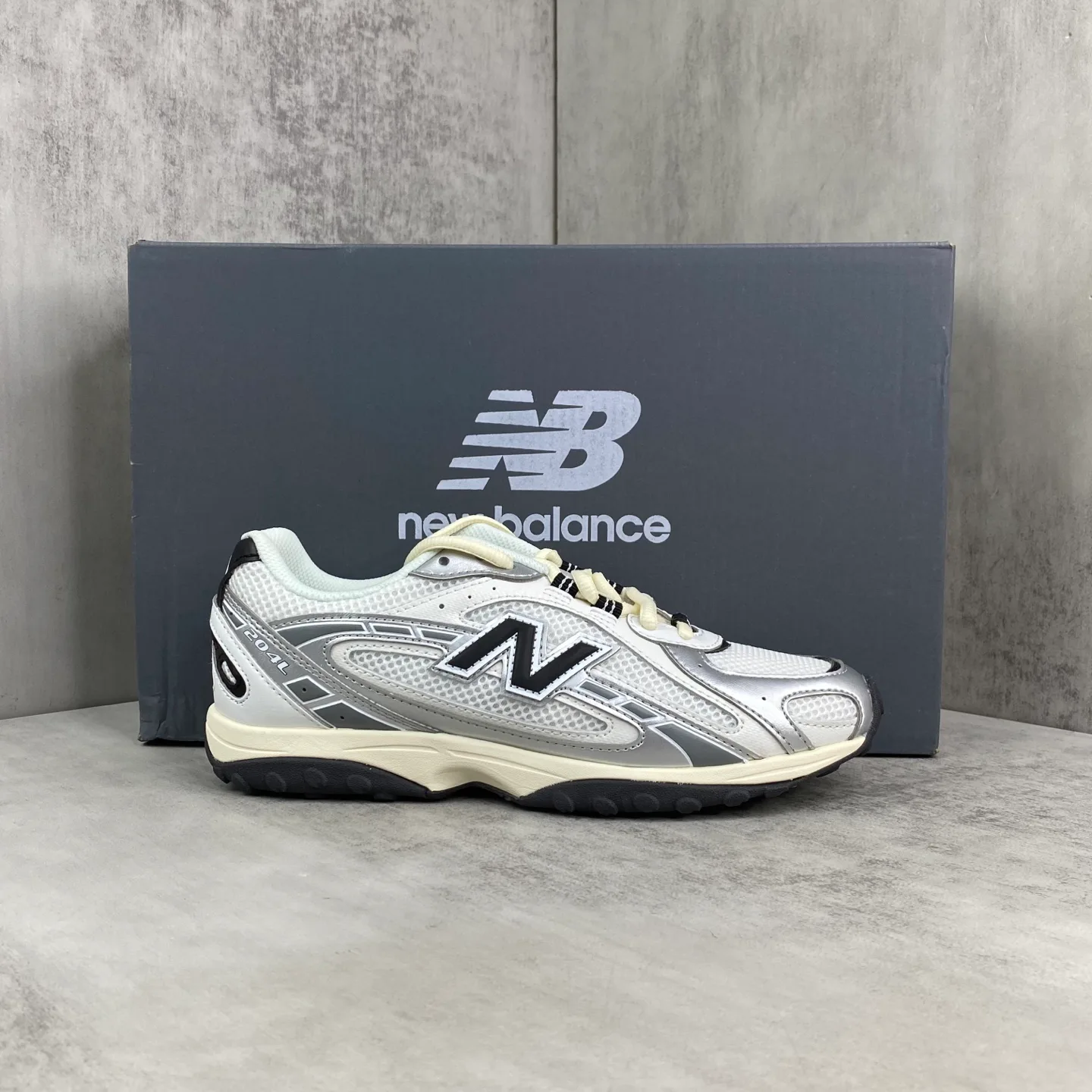 Women's Sneakers NEW BALANCE 17963597