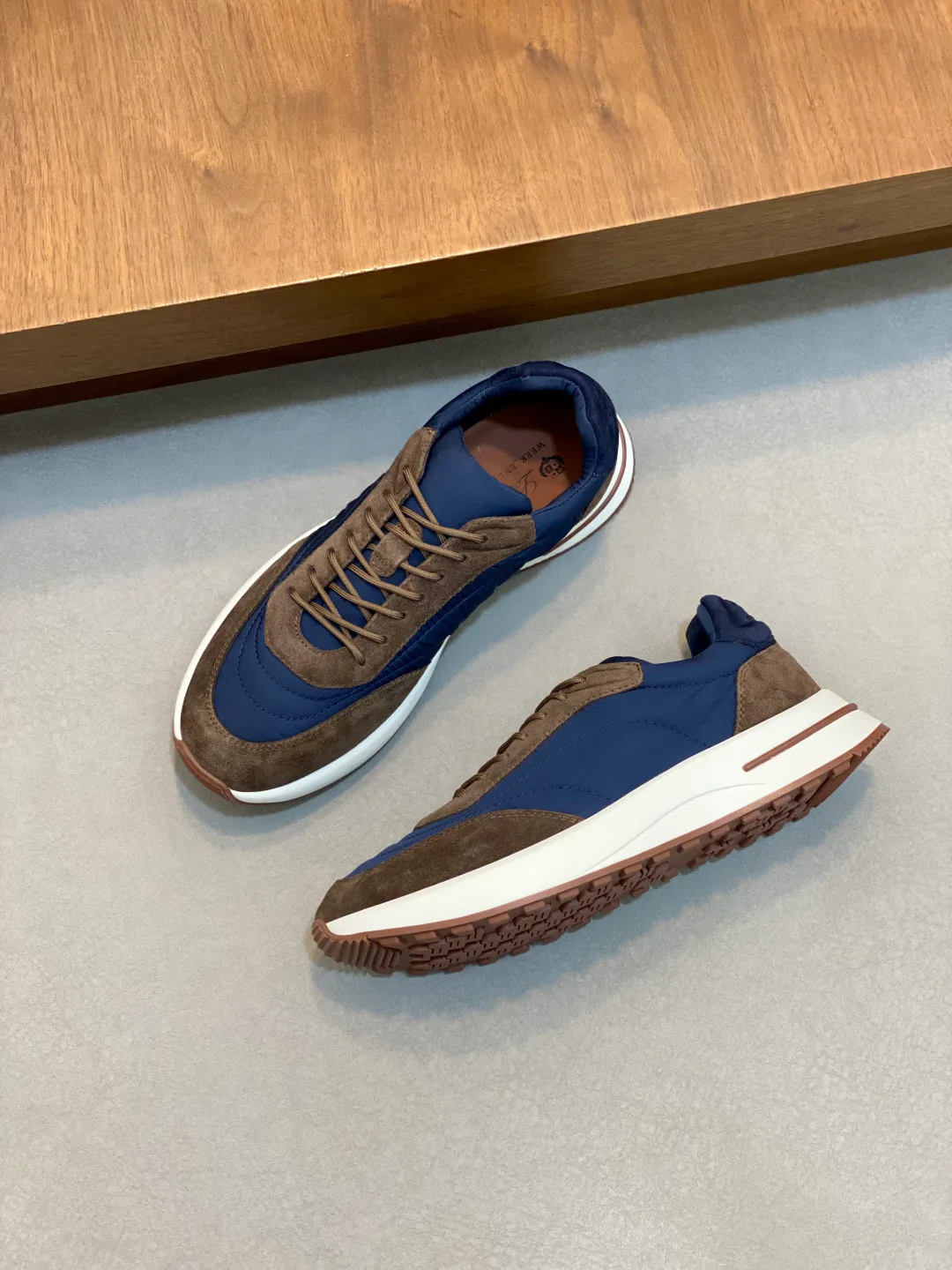 Men's Sneakers LORO PIANA 17942769