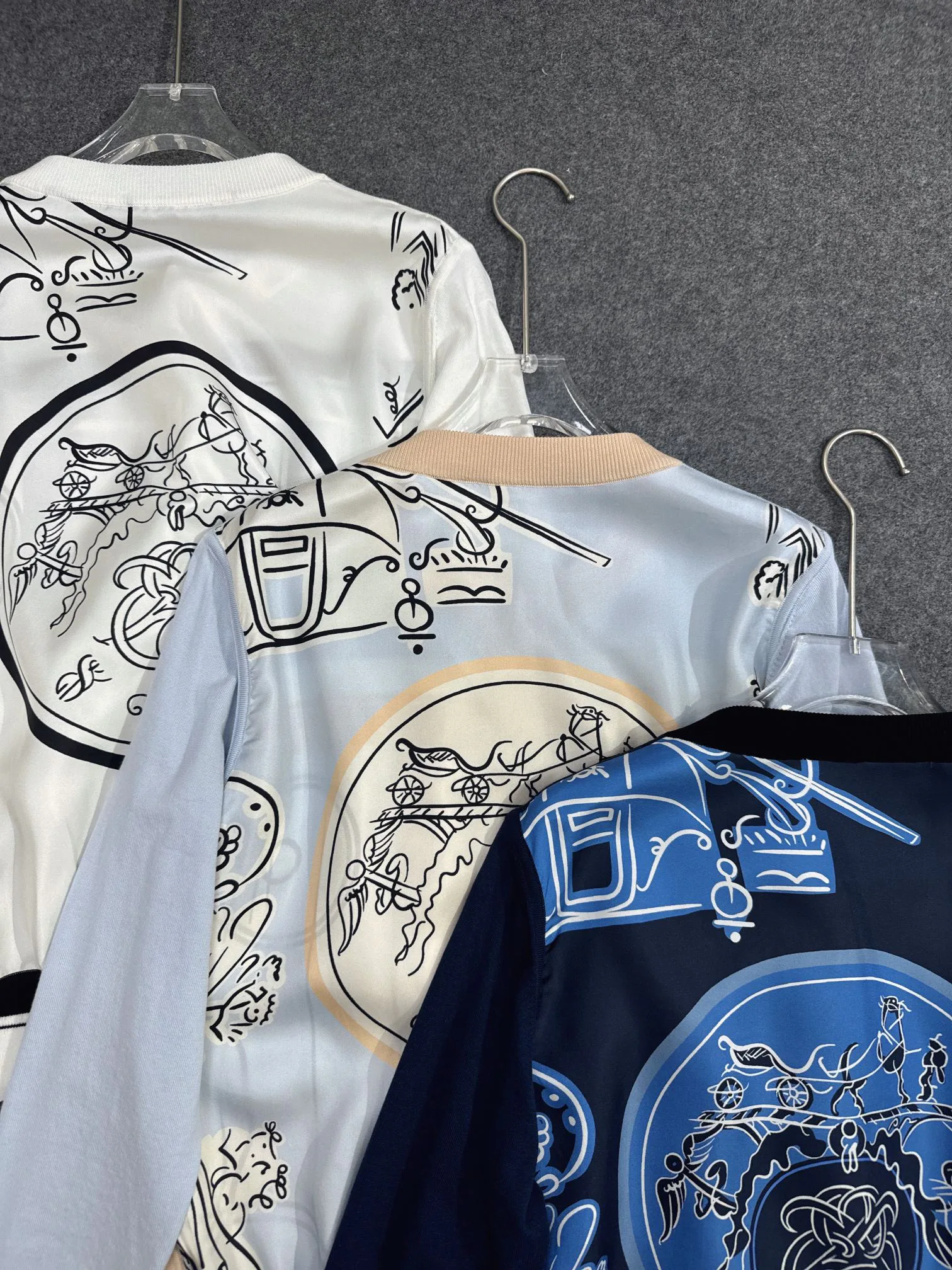 Women's Jumpers And Sweaters HERMES 17953046