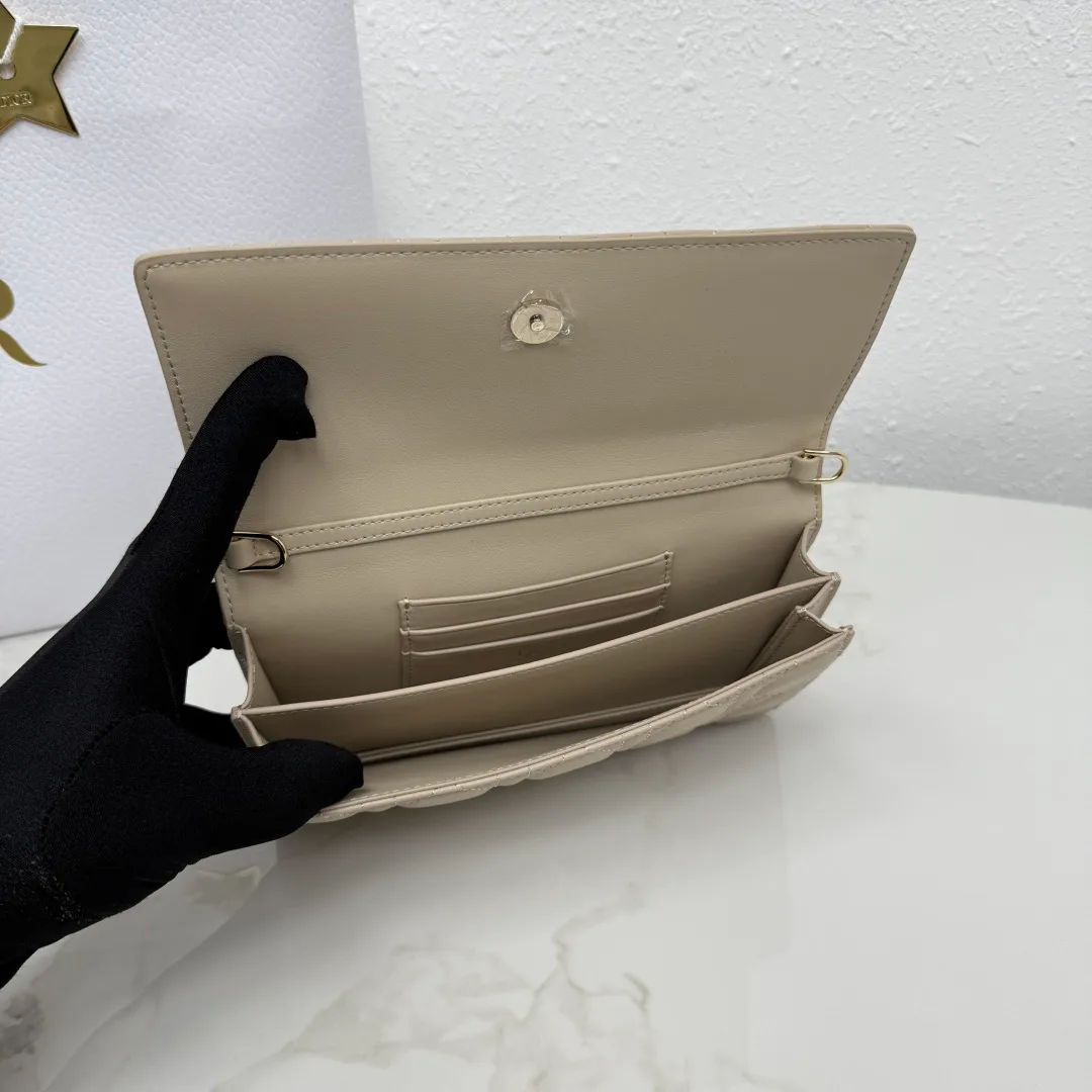 Women's Classic Handbags CHRISTIAN DIOR 18116377