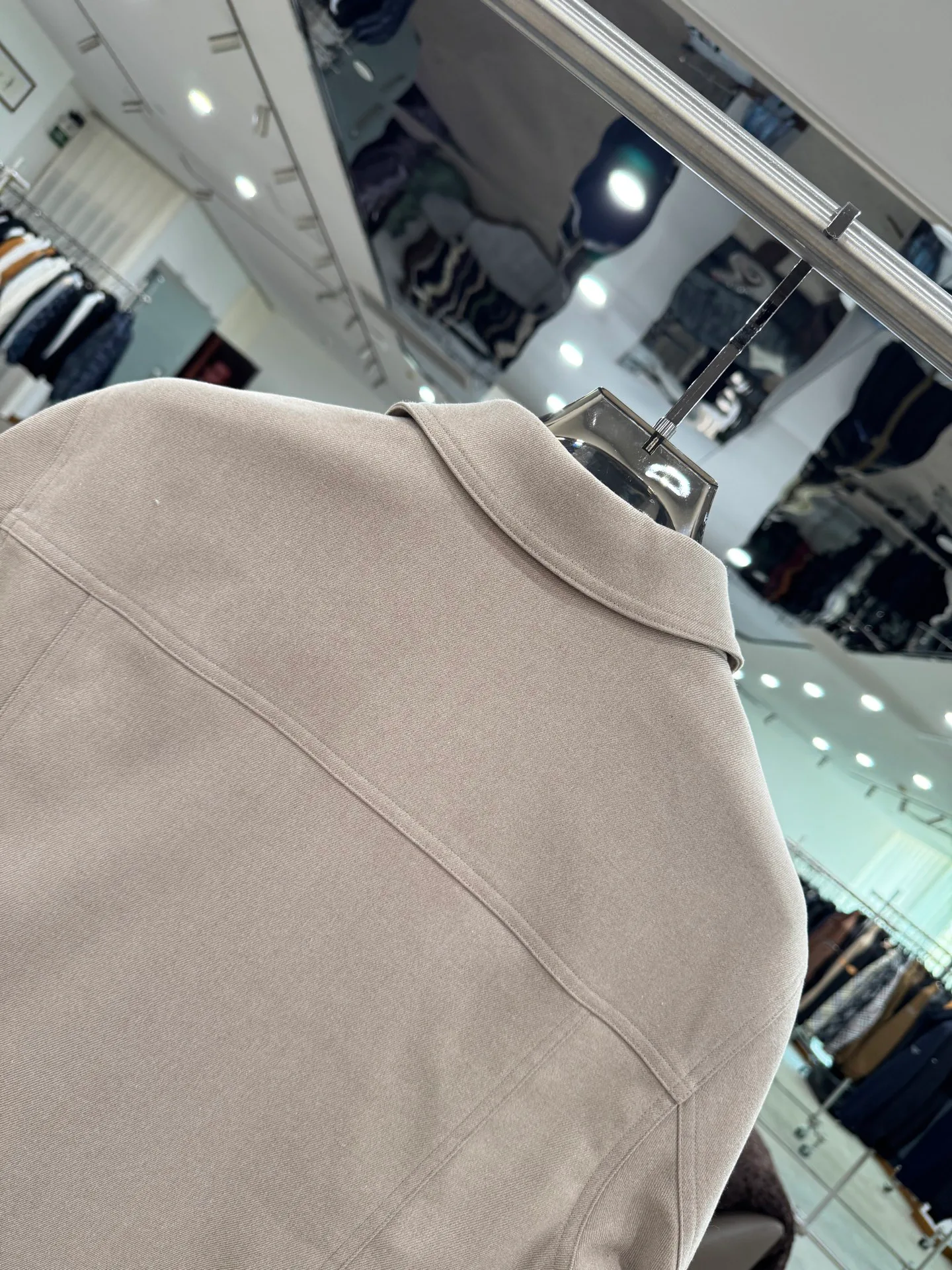 Men's Jackets And Down Jackets LORO PIANA 18084155