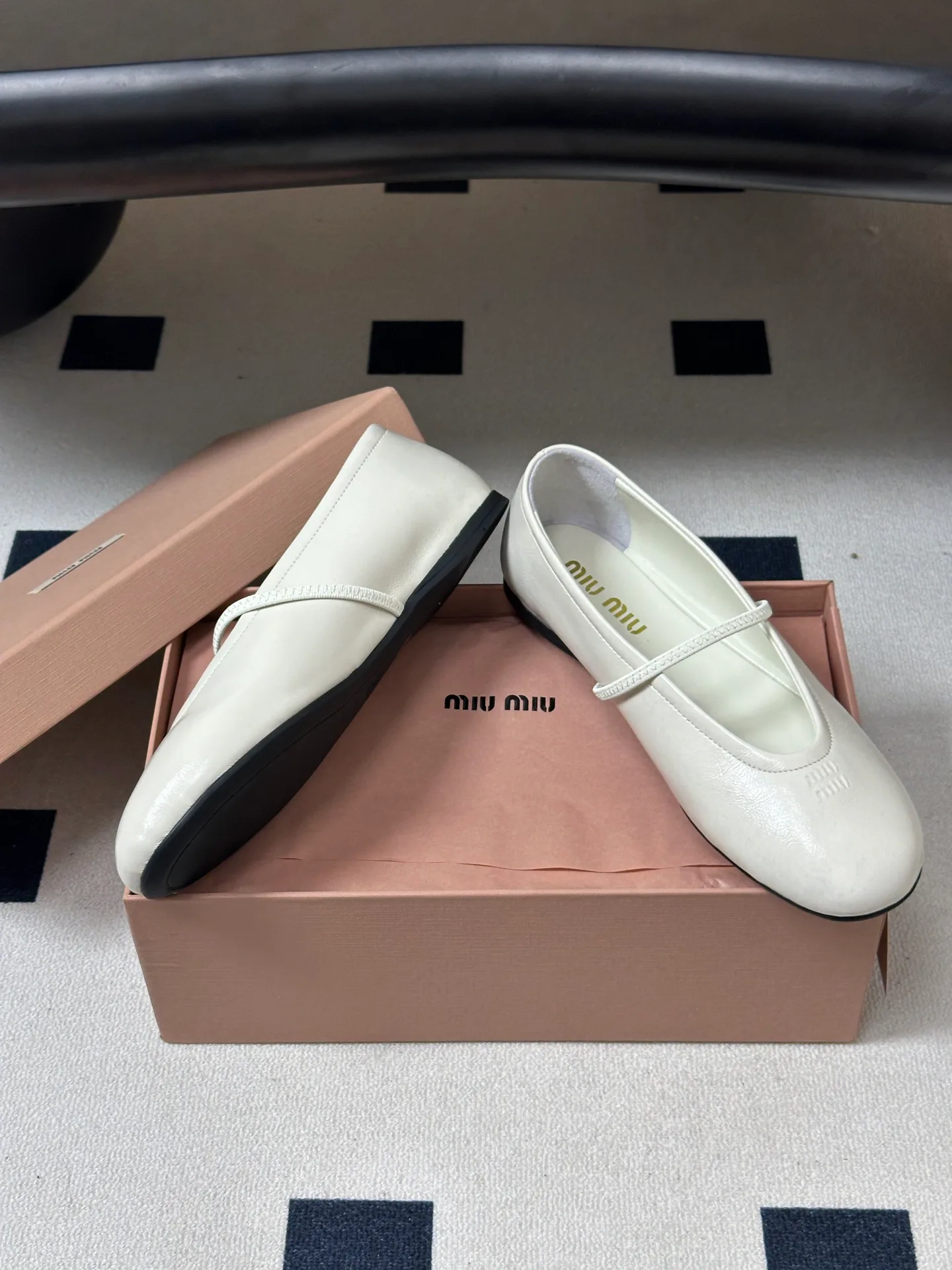 Women's Ballet Flats MIU MIU 17338399