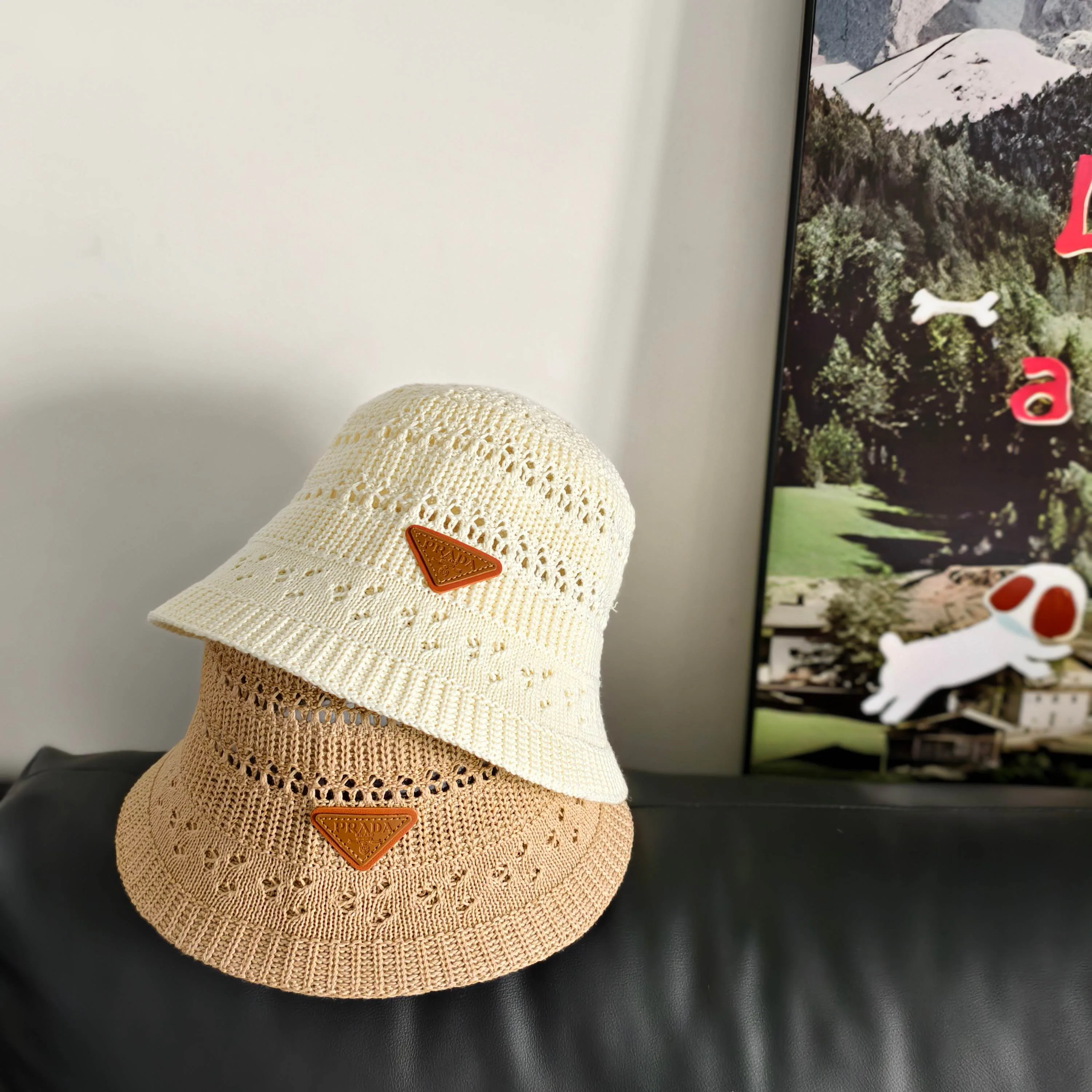 Hats PRADA 17631731