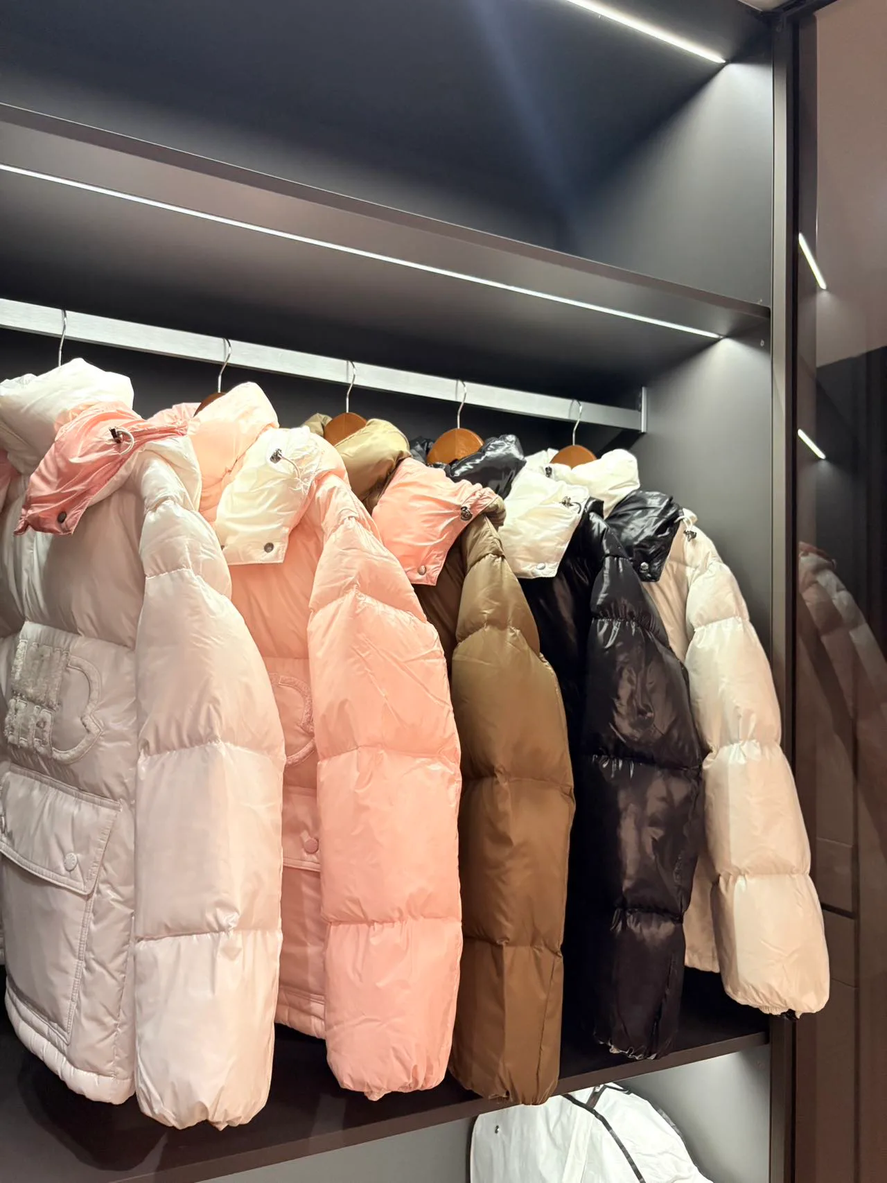 Men's Jackets And Down Jackets MONCLER 18492187