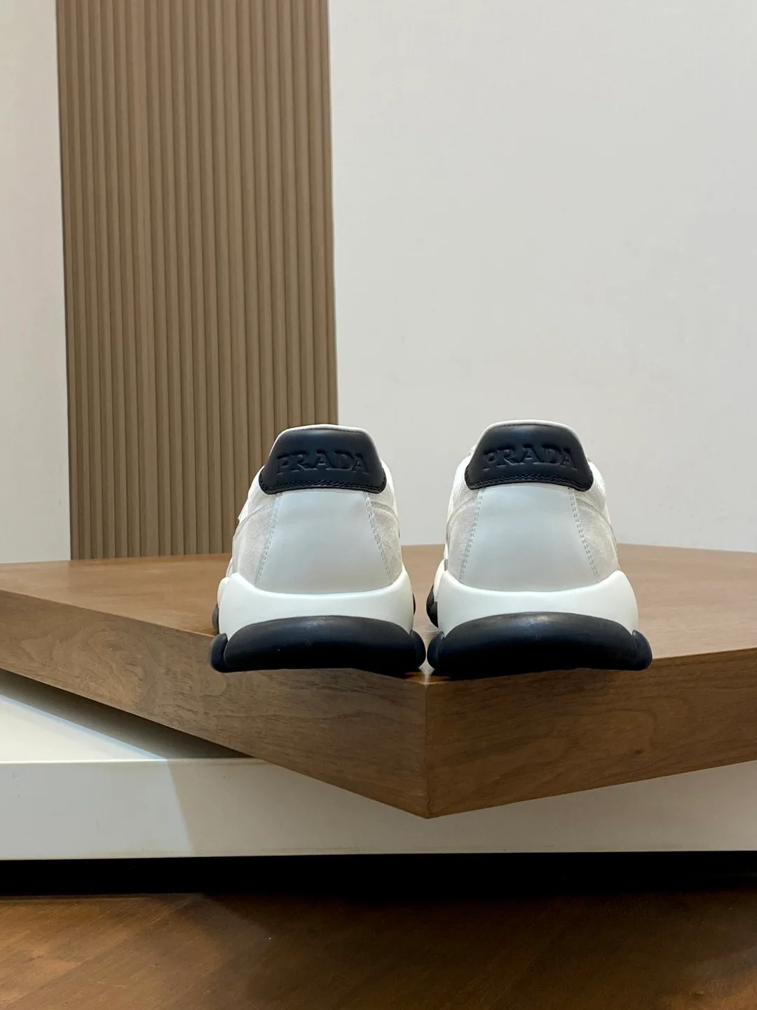 Men's Sneakers PRADA 18055225