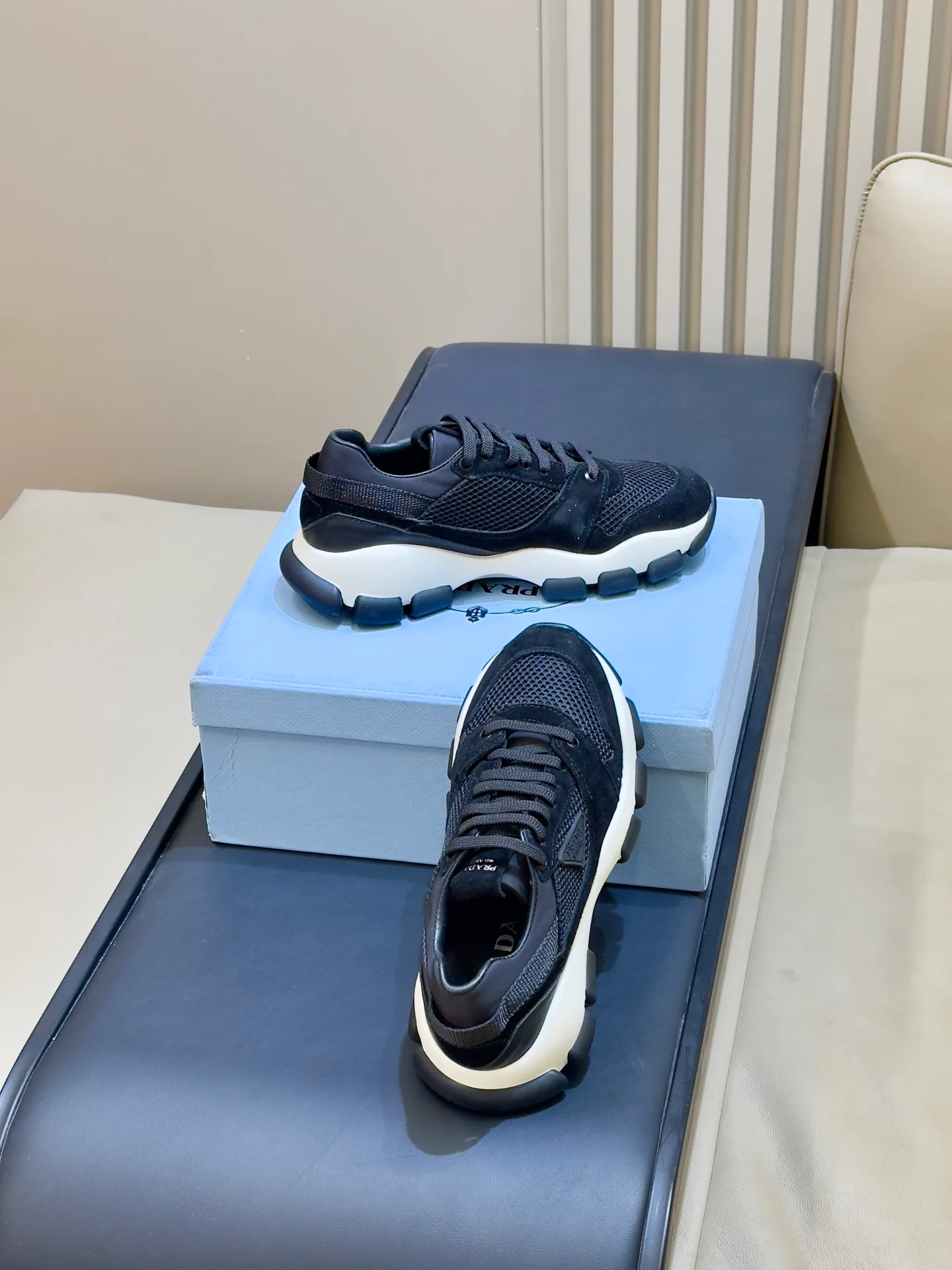 Women's Sneakers PRADA 18073431