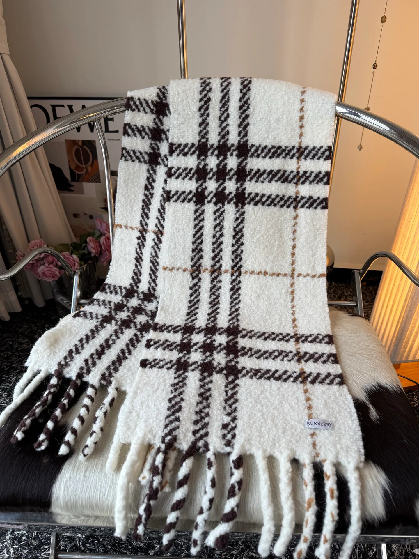 Scarves BURBERRY 18222516