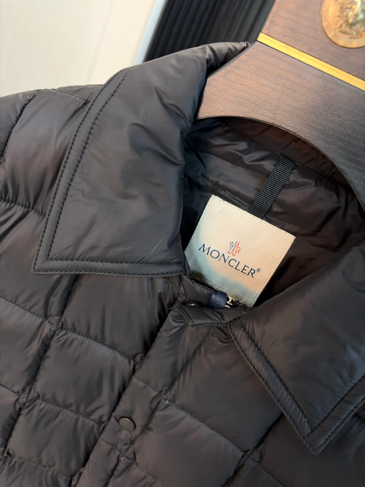 Women's Jackets And Down Jackets MONCLER 17868385