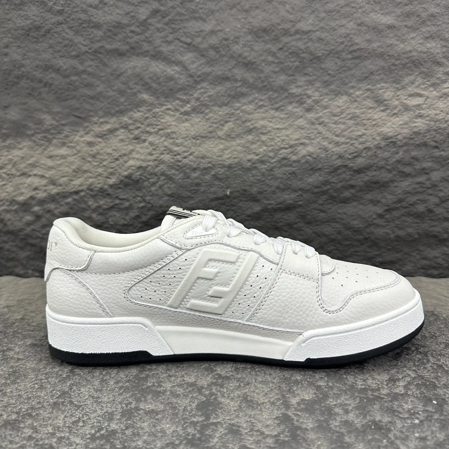 Men's Sneakers FENDI 18154161