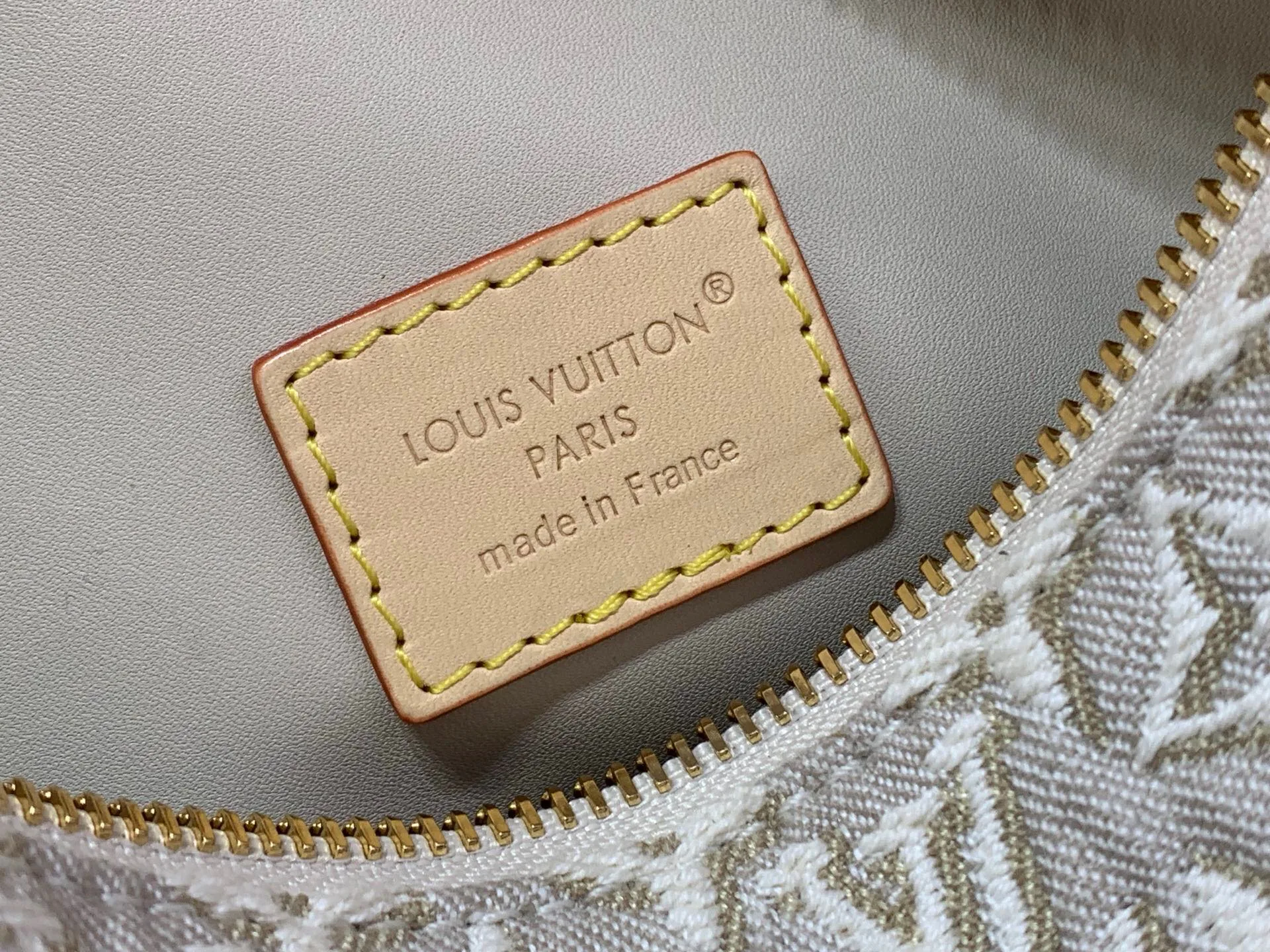 Women's Classic Handbags LOUIS VUITTON 17081273