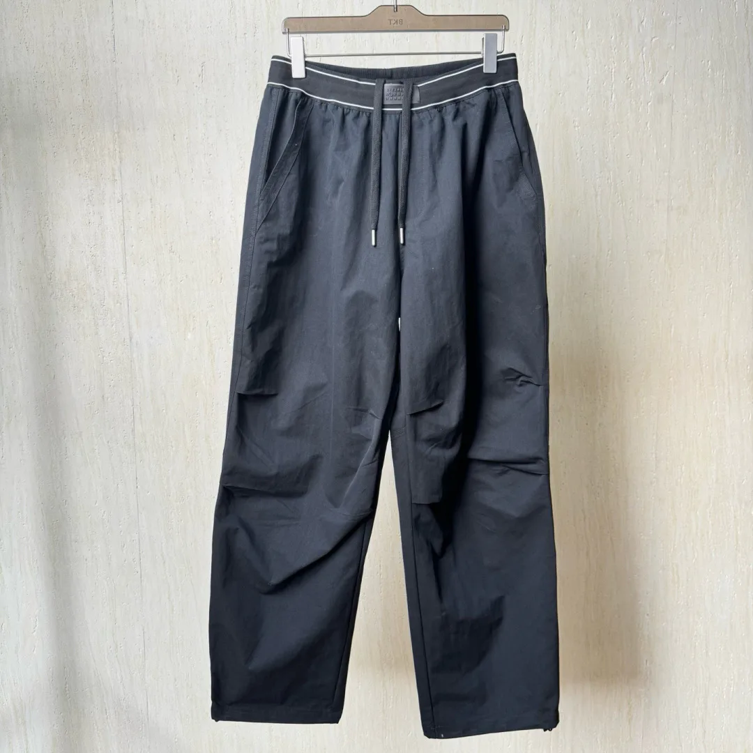 Men's Trousers MAISON MARGIELA 17902464