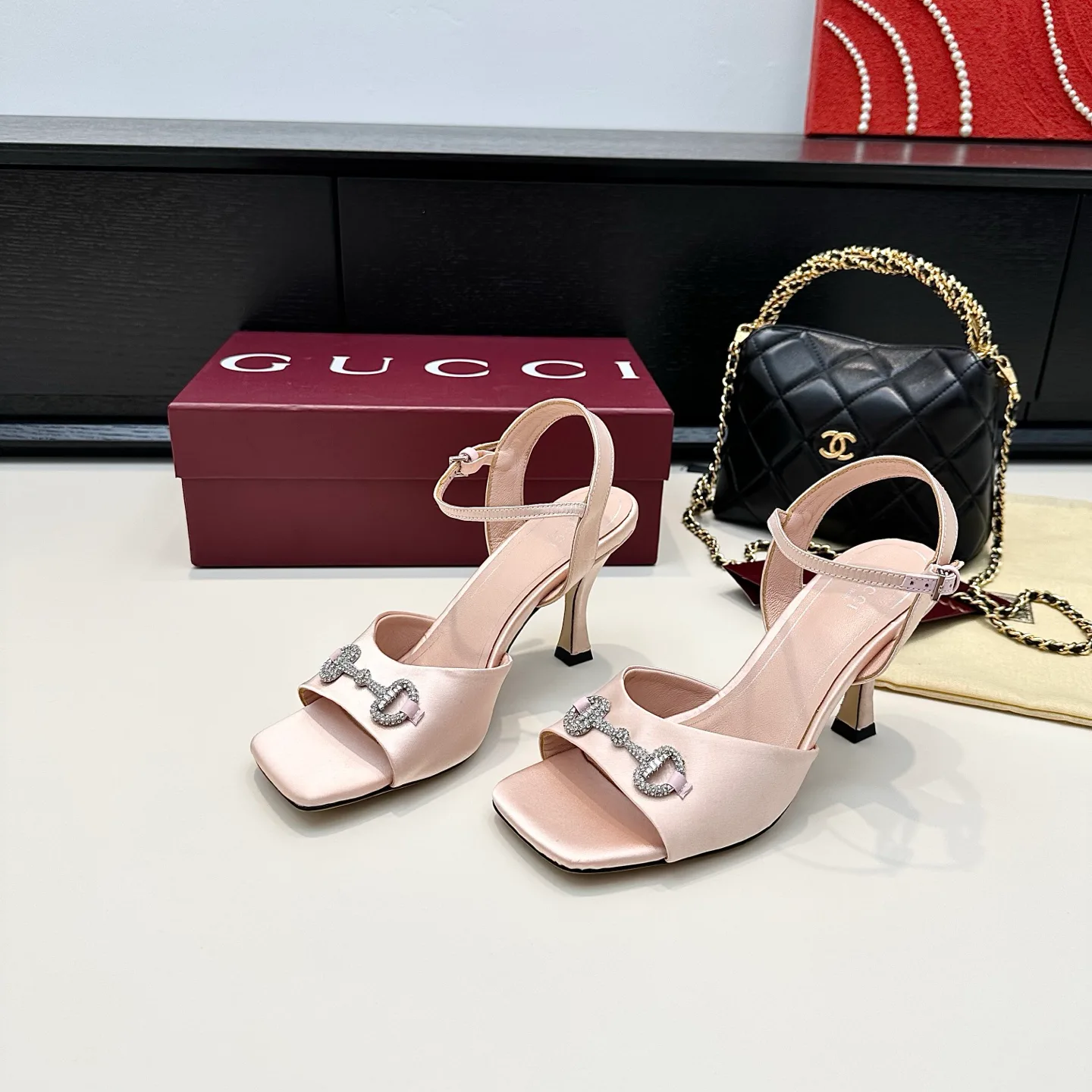 Women's Open-Toe Sandals GUCCI 17614704