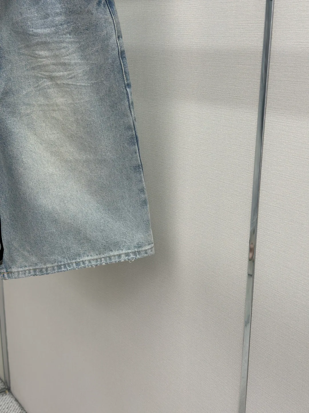 Men's Jeans BALENCIAGA 17468325