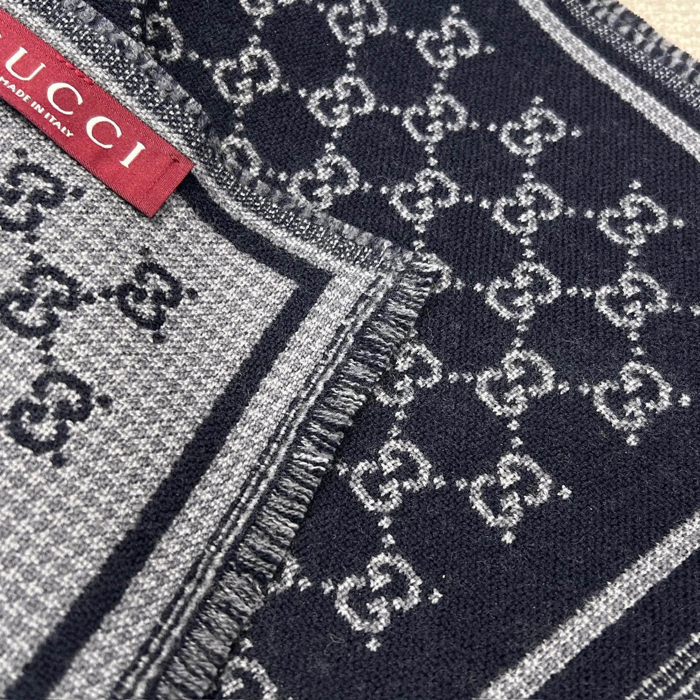 Scarves GUCCI 17992023