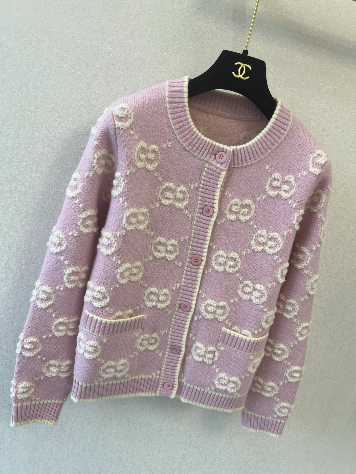 Women's Jumpers And Sweaters GUCCI 17952900