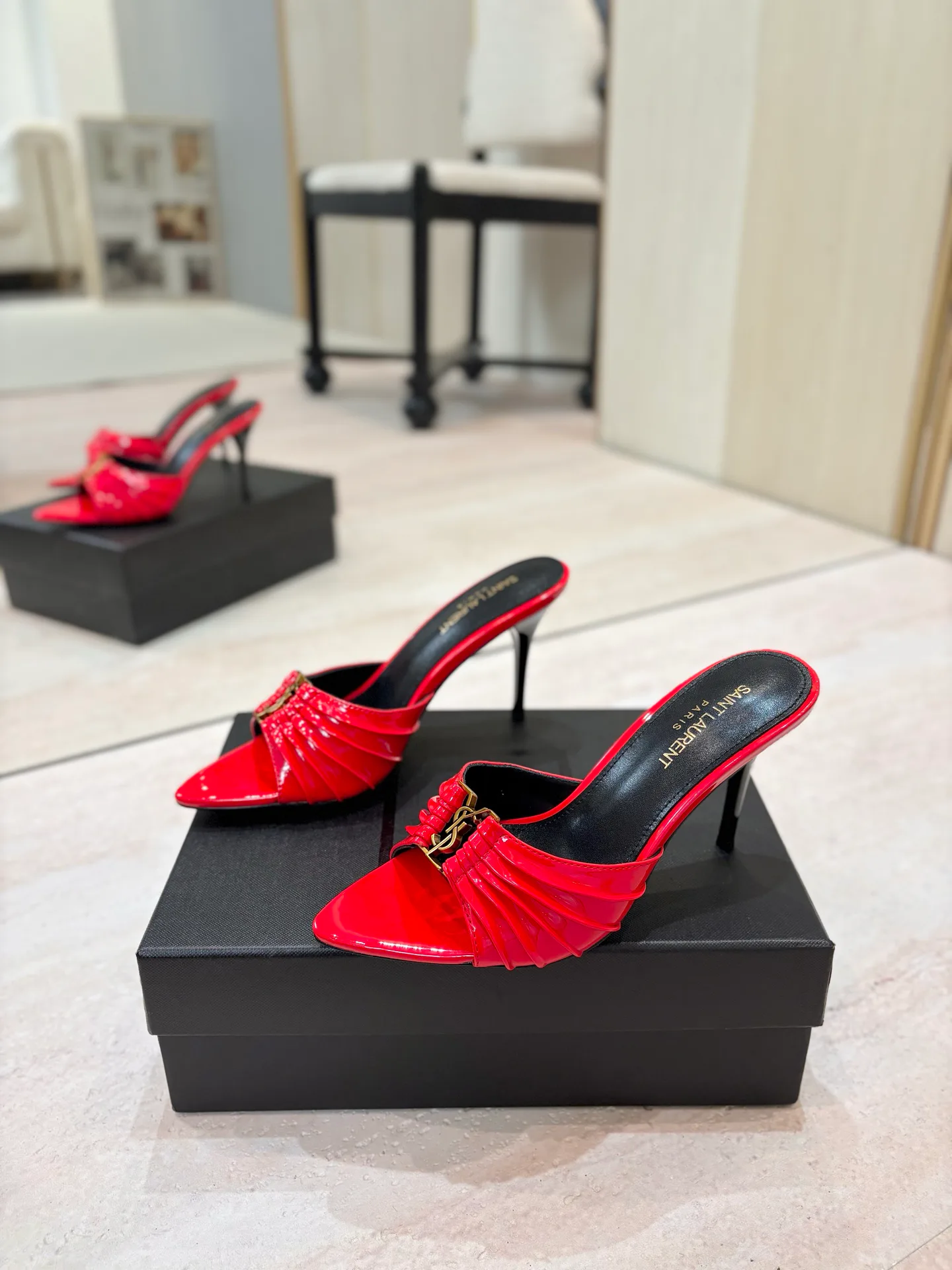 Women's Open-Toe Sandals SAINT LAURENT 17476093