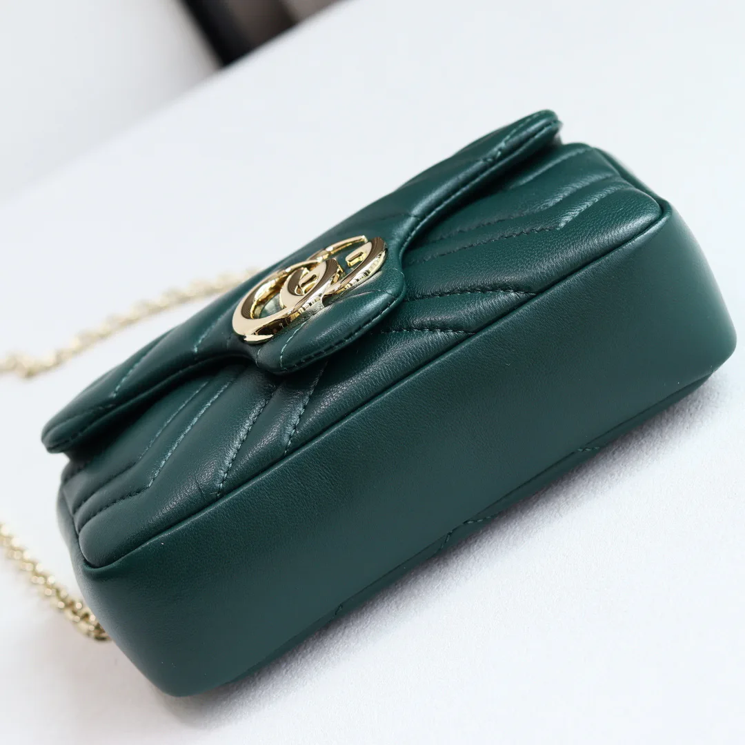 Women's Classic Handbags GUCCI 17948093