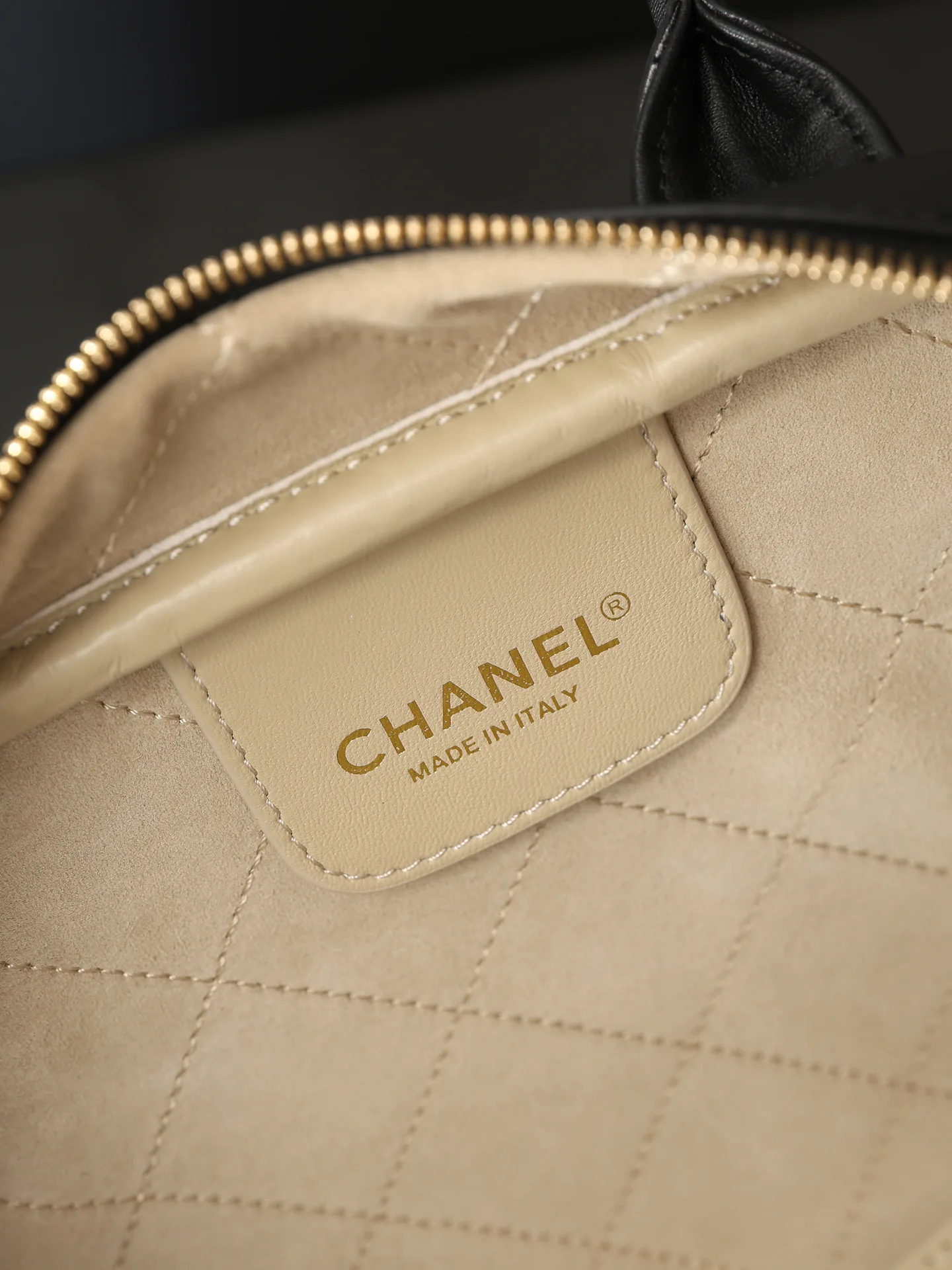 Women's Classic Handbags CHANEL 18147742