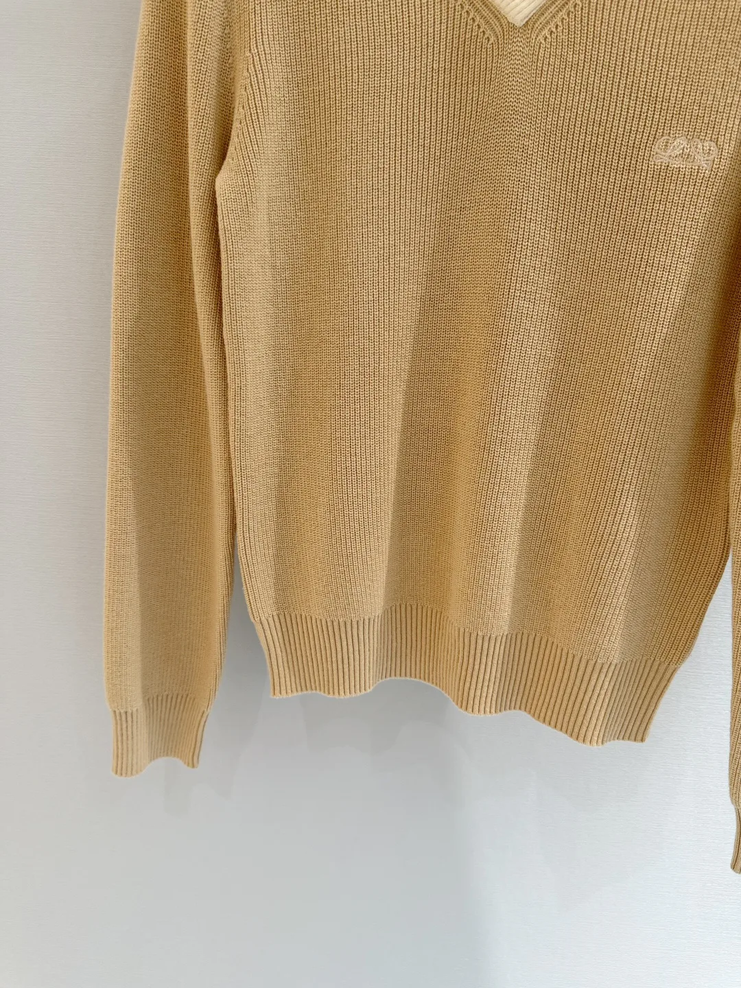 Women's Jumpers And Sweaters LOEWE 17928910