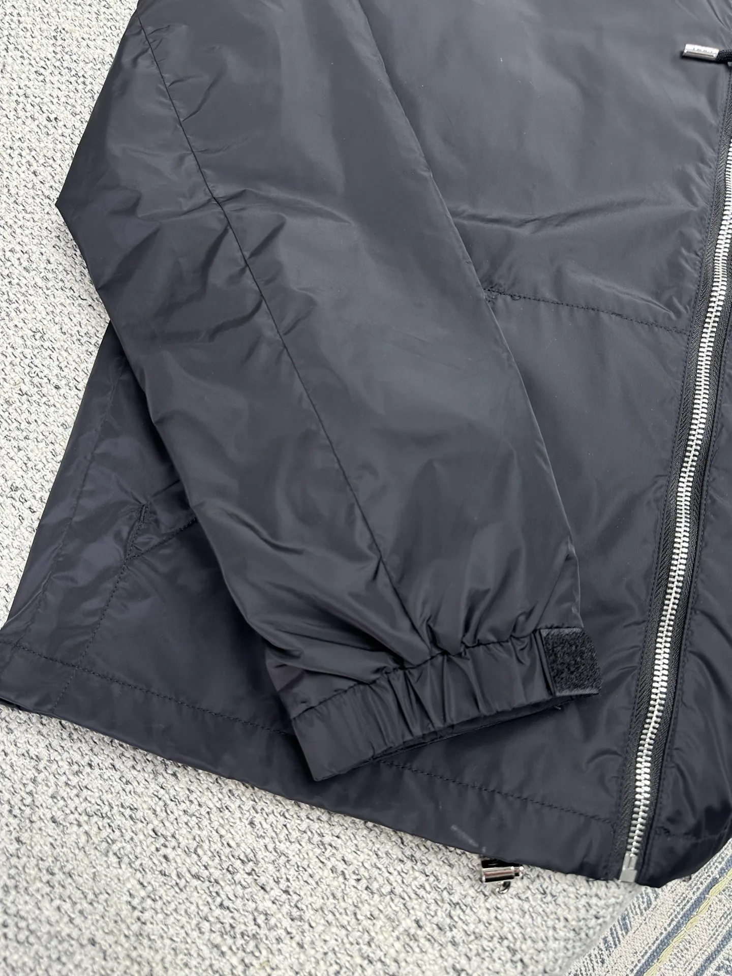 Men's Jackets And Down Jackets PRADA 18073954