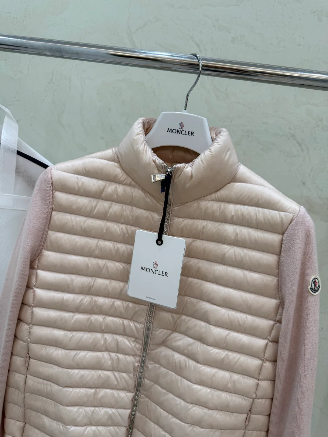 Women's Jackets And Down Jackets MONCLER 17918889