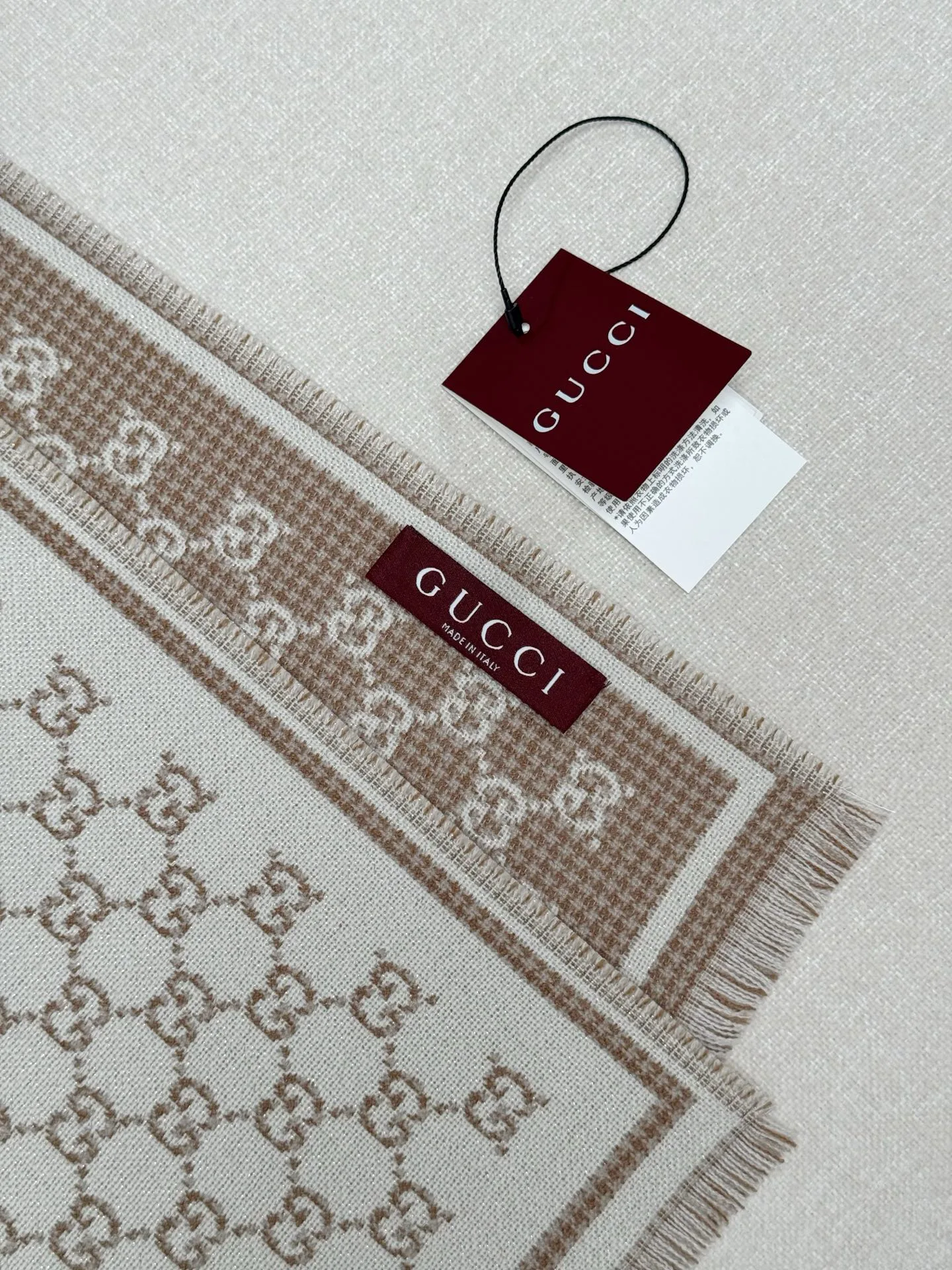 Scarves GUCCI 17992040